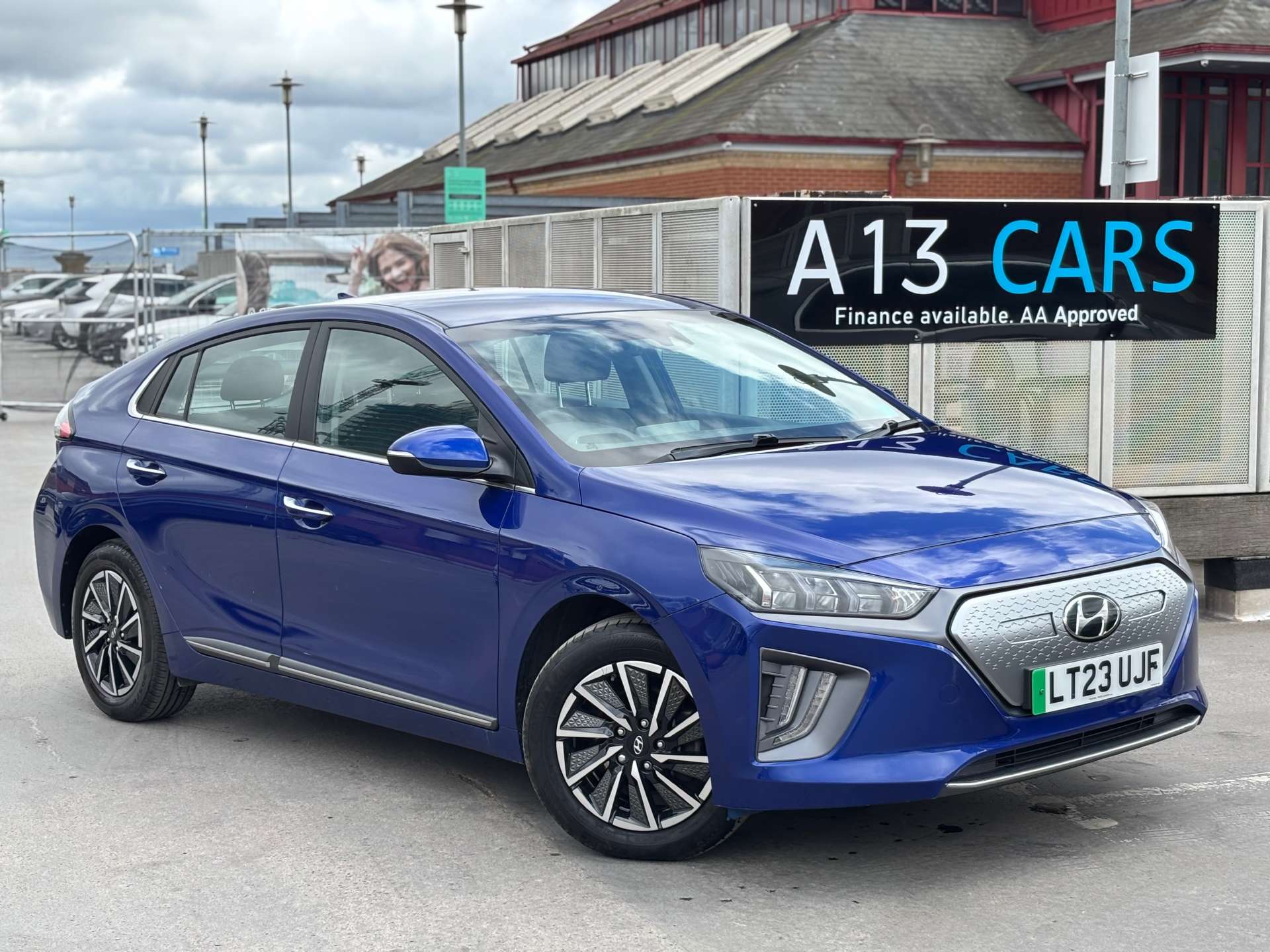 2023 Hyundai IONIQ E Premium Electric