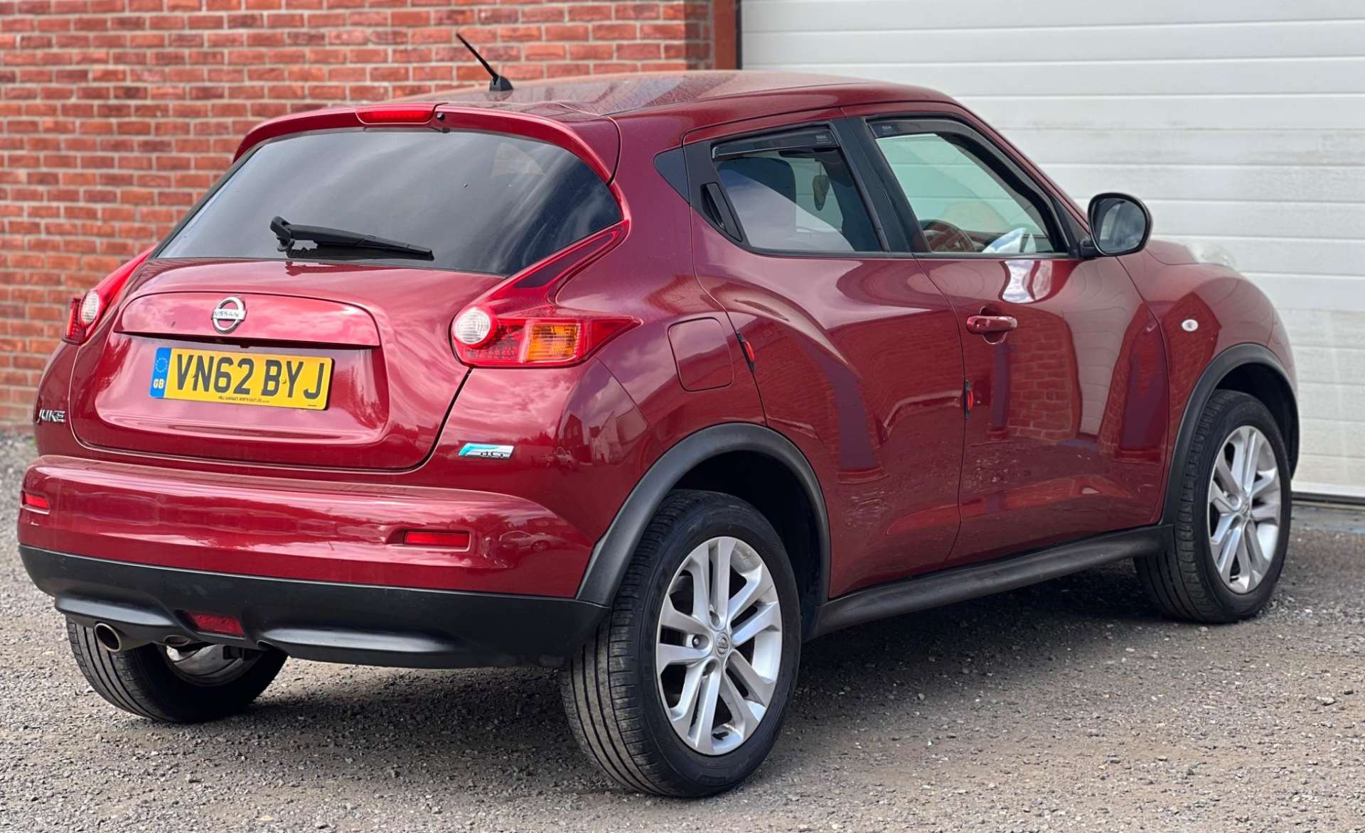 Nissan Juke 1.5 dCi 8v Tekna Euro 5 (s/s) 5dr #4
