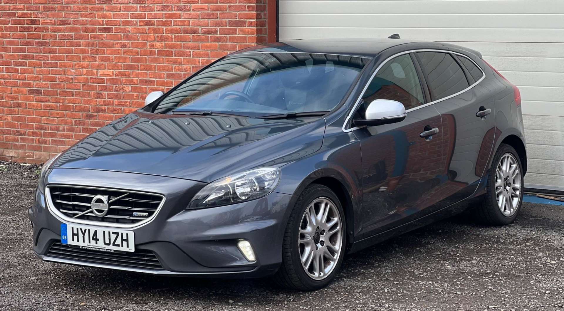 2014 V40 1.6 D2 R DESIGN EURO 5 S S 5DR 106,128 MILES 2014... photo