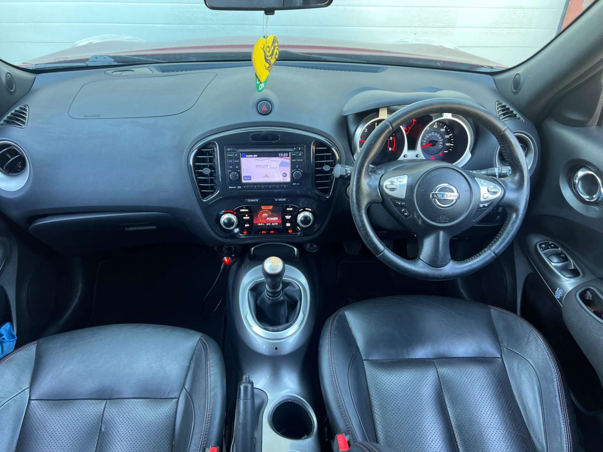 Nissan Juke 1.5 dCi 8v Tekna Euro 5 (s/s) 5dr #25
