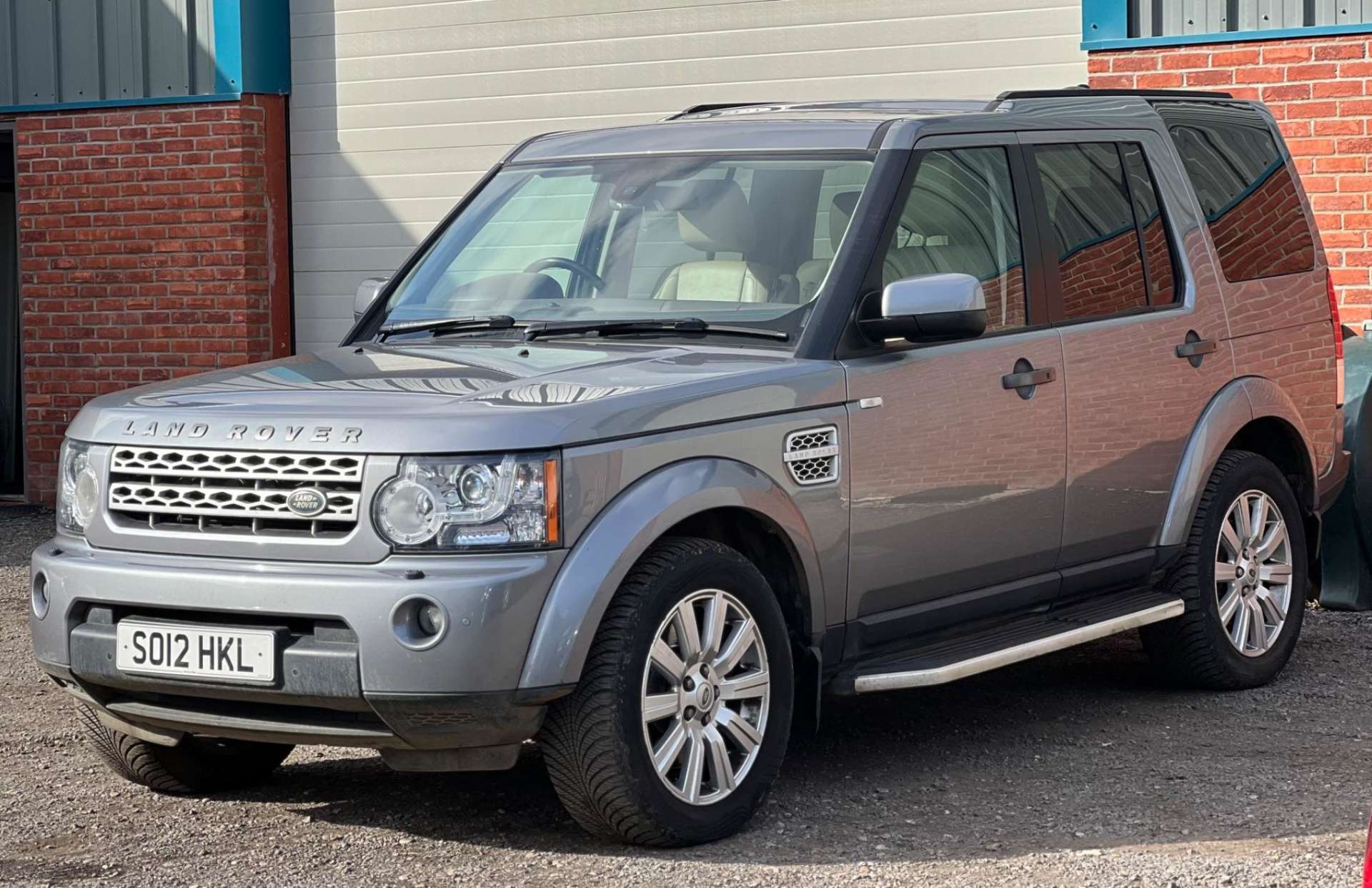 Land Rover Discovery 4 3.0 SD V6 HSE Auto 4WD Euro 5 5dr #2