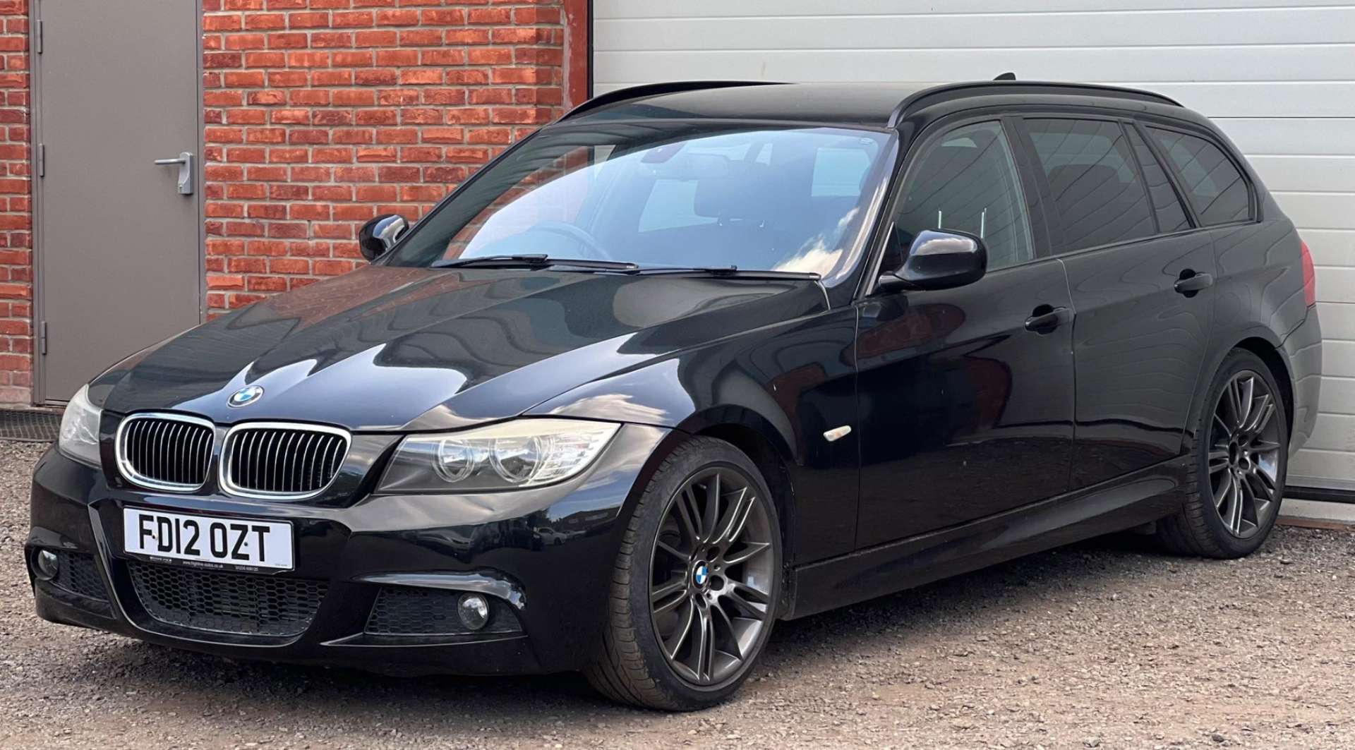BMW 3 Series 2.0 320d Sport Plus Edition Touring Euro 5 (s/s) 5dr #2