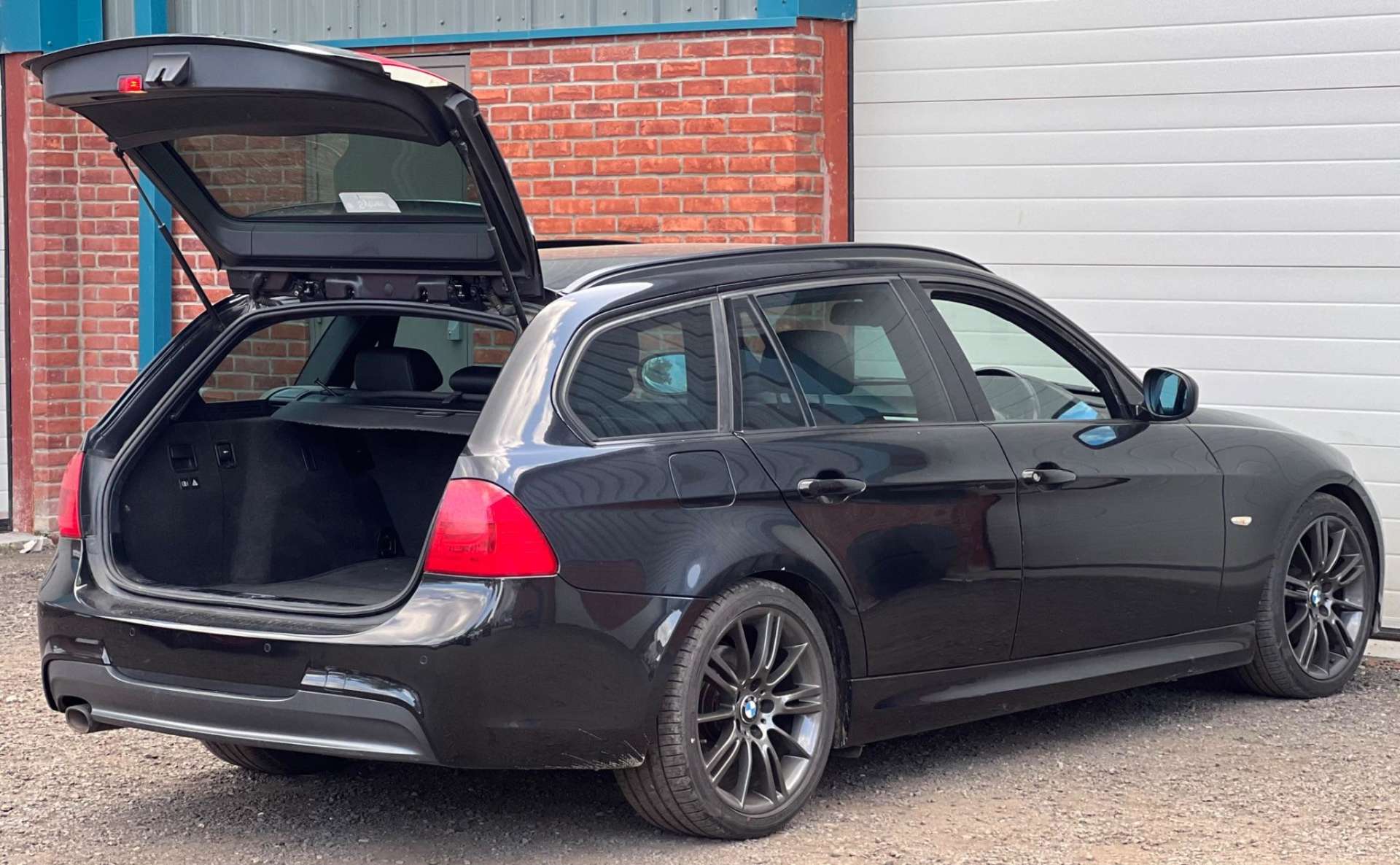 BMW 3 Series 2.0 320d Sport Plus Edition Touring Euro 5 (s/s) 5dr #6