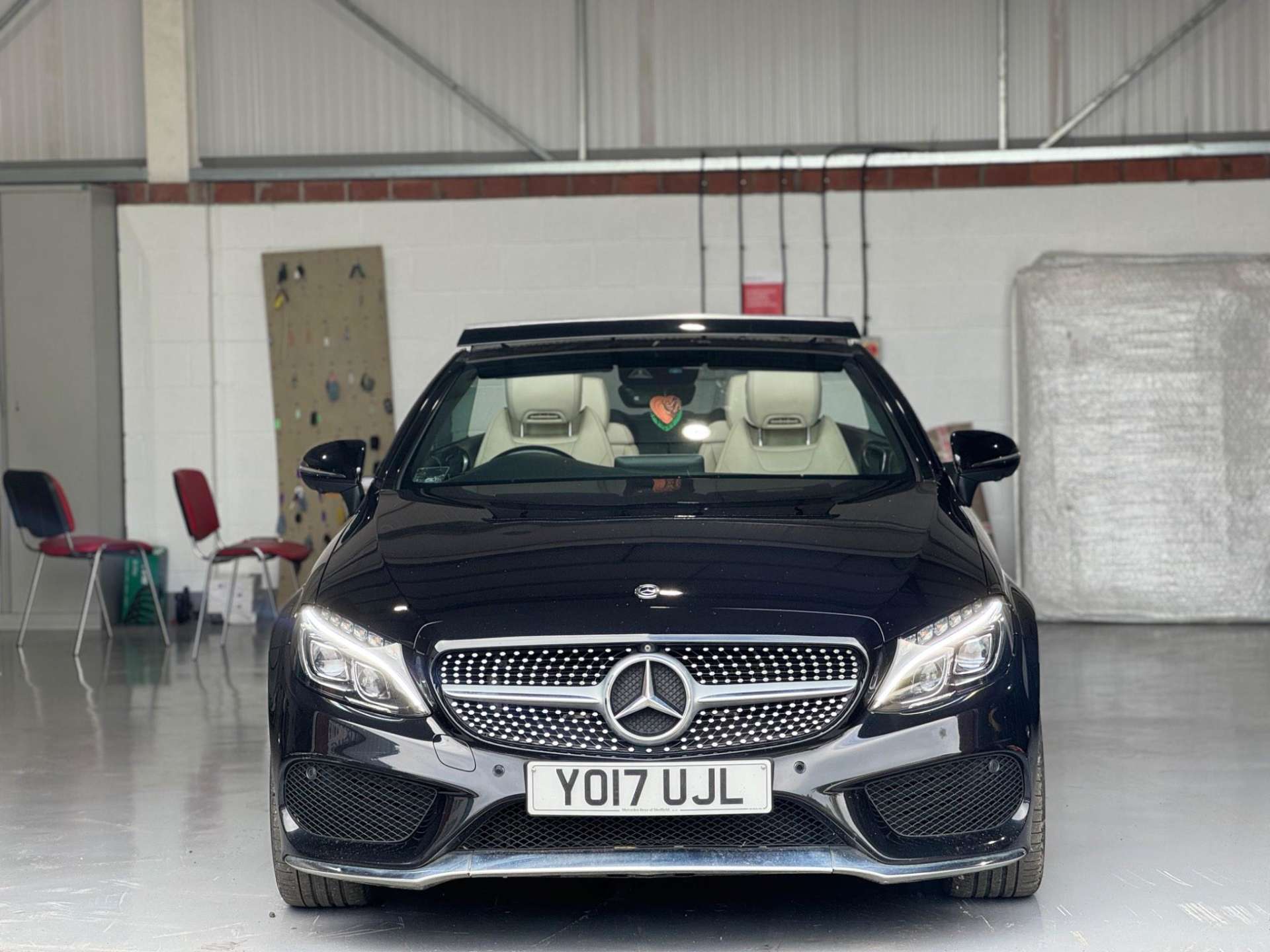 Mercedes-Benz C Class 2.1 C250d AMG Line (Premium Plus) Cabriolet G-Tronic+ Euro 6 (s/s) 2dr #1