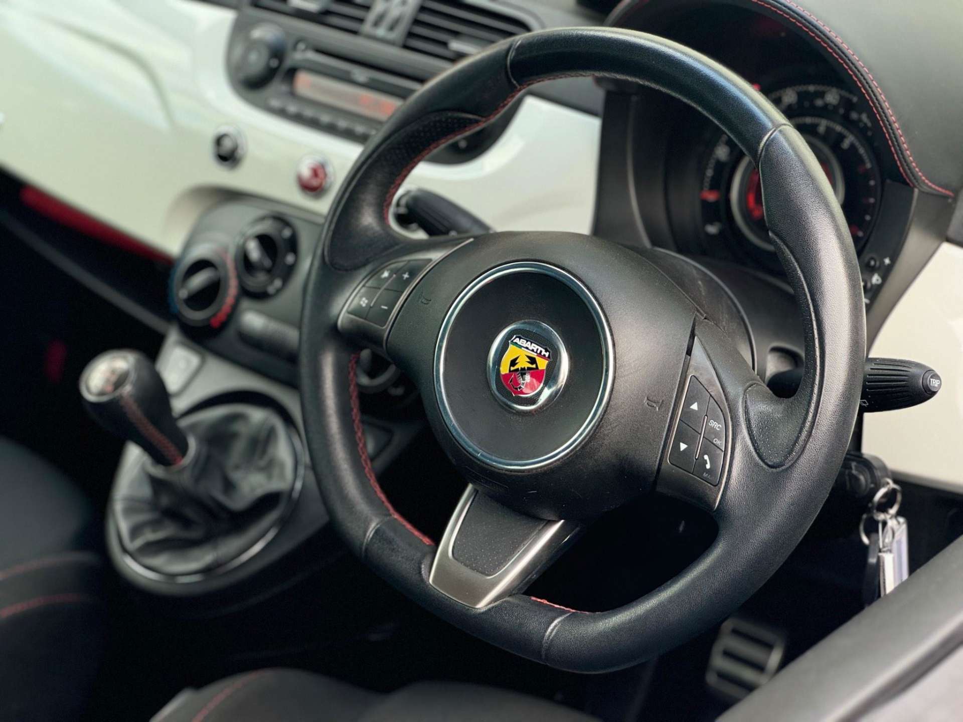 Abarth 500 1.4 T-Jet Euro 5 3dr #18