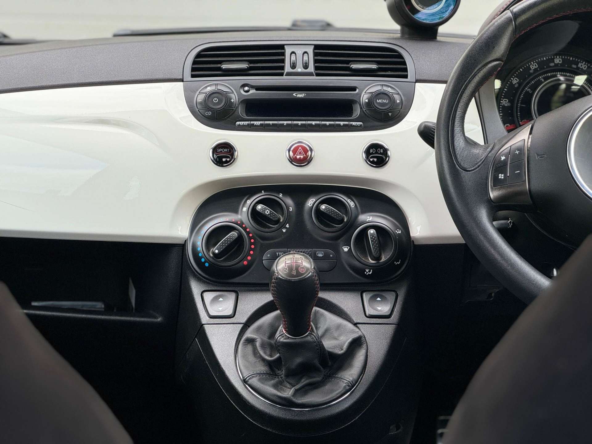 Abarth 500 1.4 T-Jet Euro 5 3dr #23