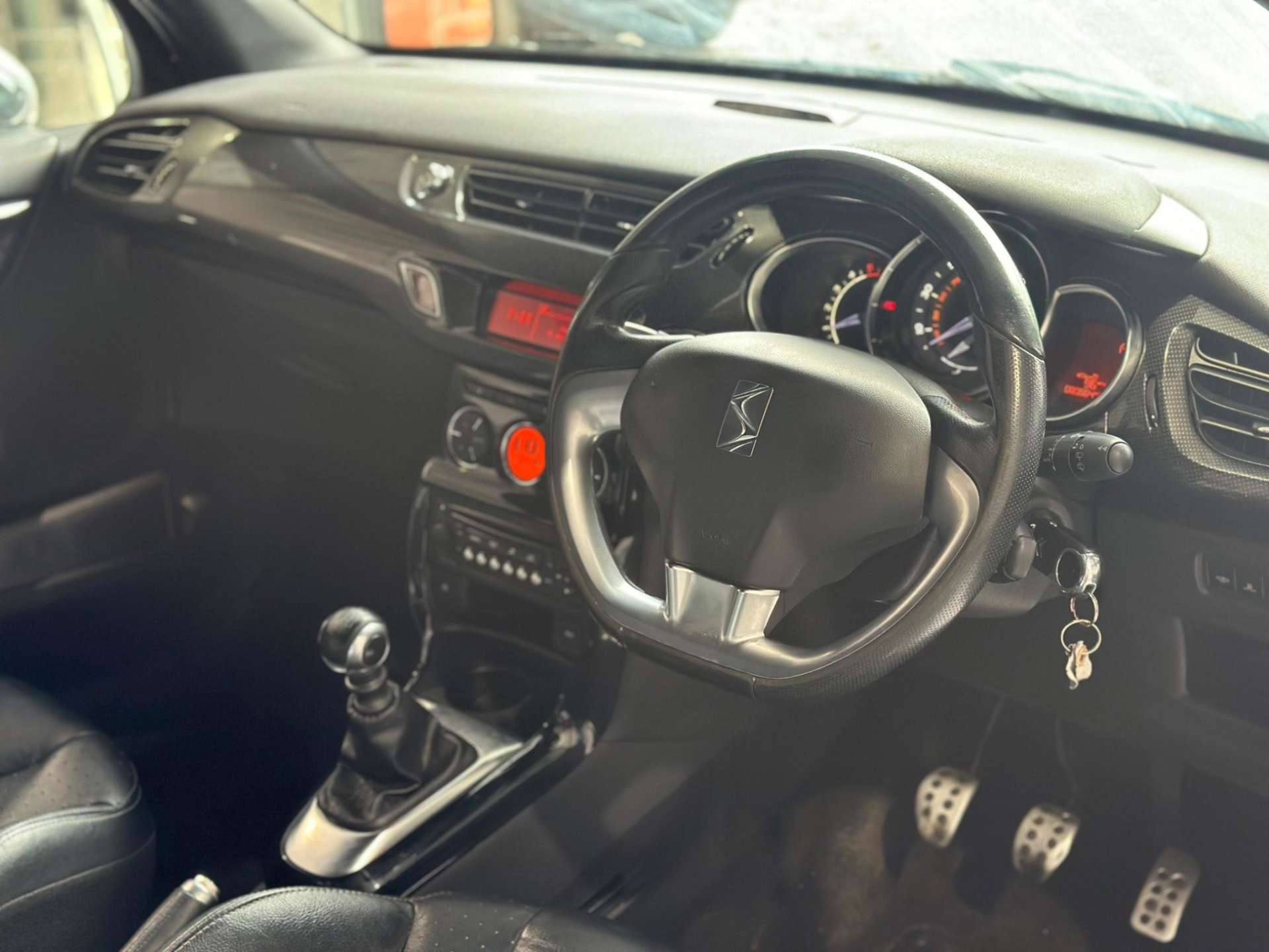 Citroen DS3 1.6 e-HDi Airdream DSport Plus Euro 5 (s/s) 3dr #22