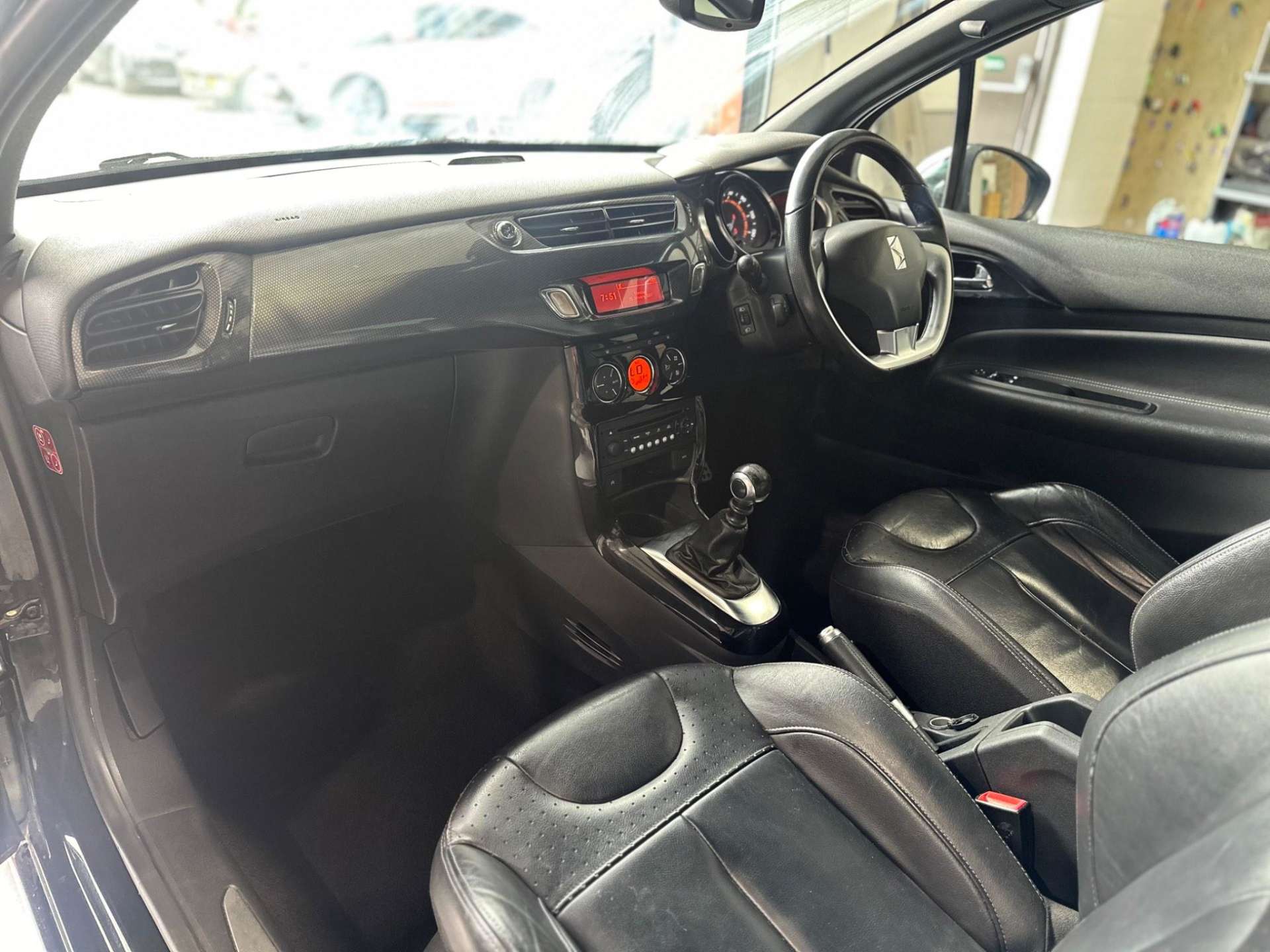 Citroen DS3 1.6 e-HDi Airdream DSport Plus Euro 5 (s/s) 3dr #23