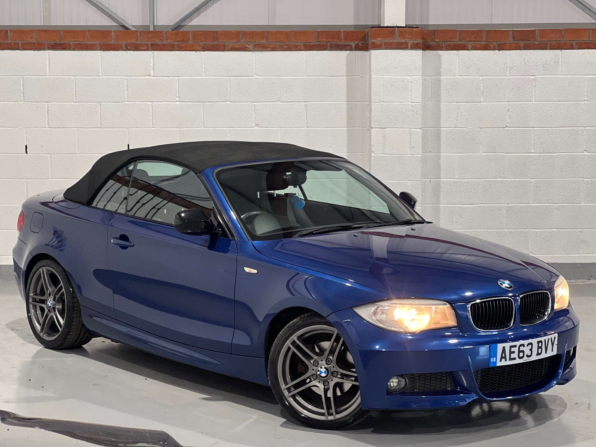 2013 1 SERIES 2.0 120I SPORT EDITION 2DR 47,000 MILES 2013 MANUAL PETROL BLUE CONVERTIBLE... photo