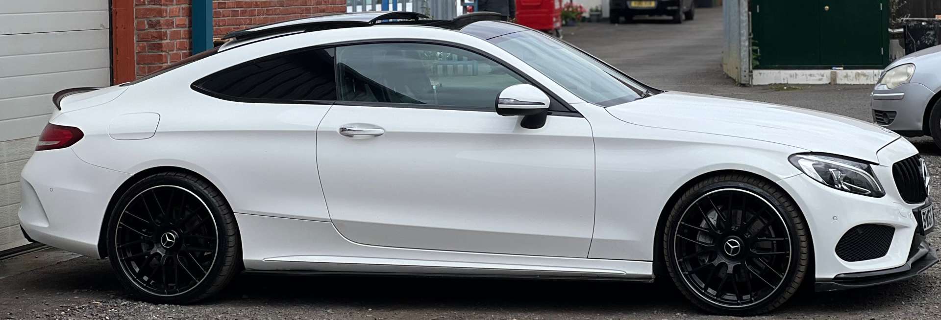 Mercedes-Benz C-CLASS 2.1 C 250 AMG Line Premium+ D Auto 2dr #41