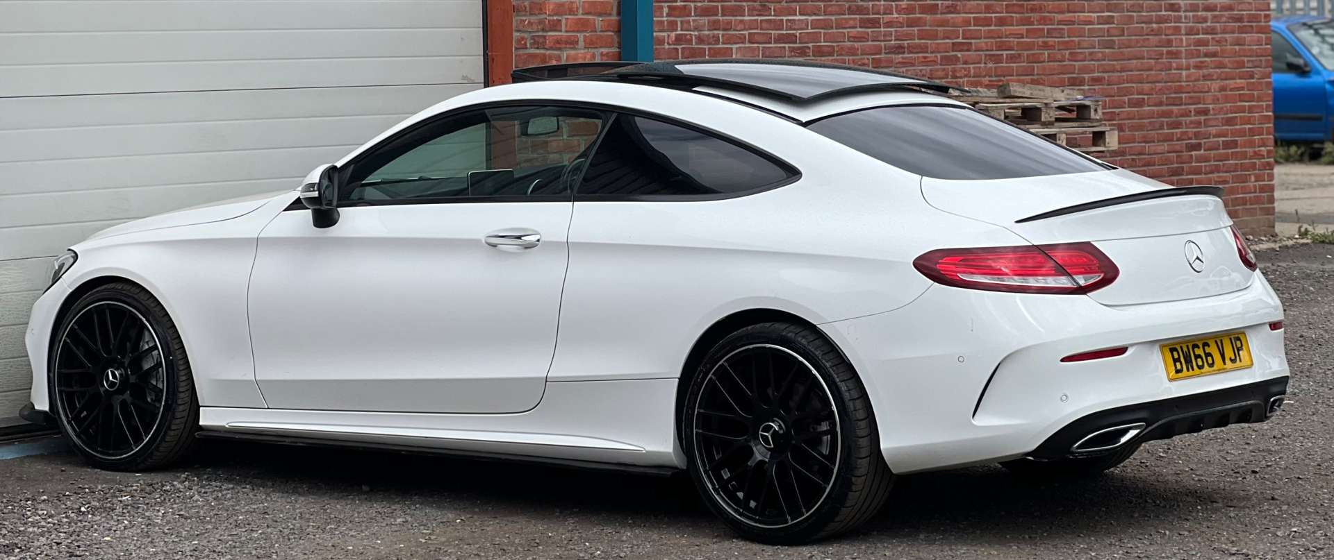 Mercedes-Benz C-CLASS 2.1 C 250 AMG Line Premium+ D Auto 2dr #44