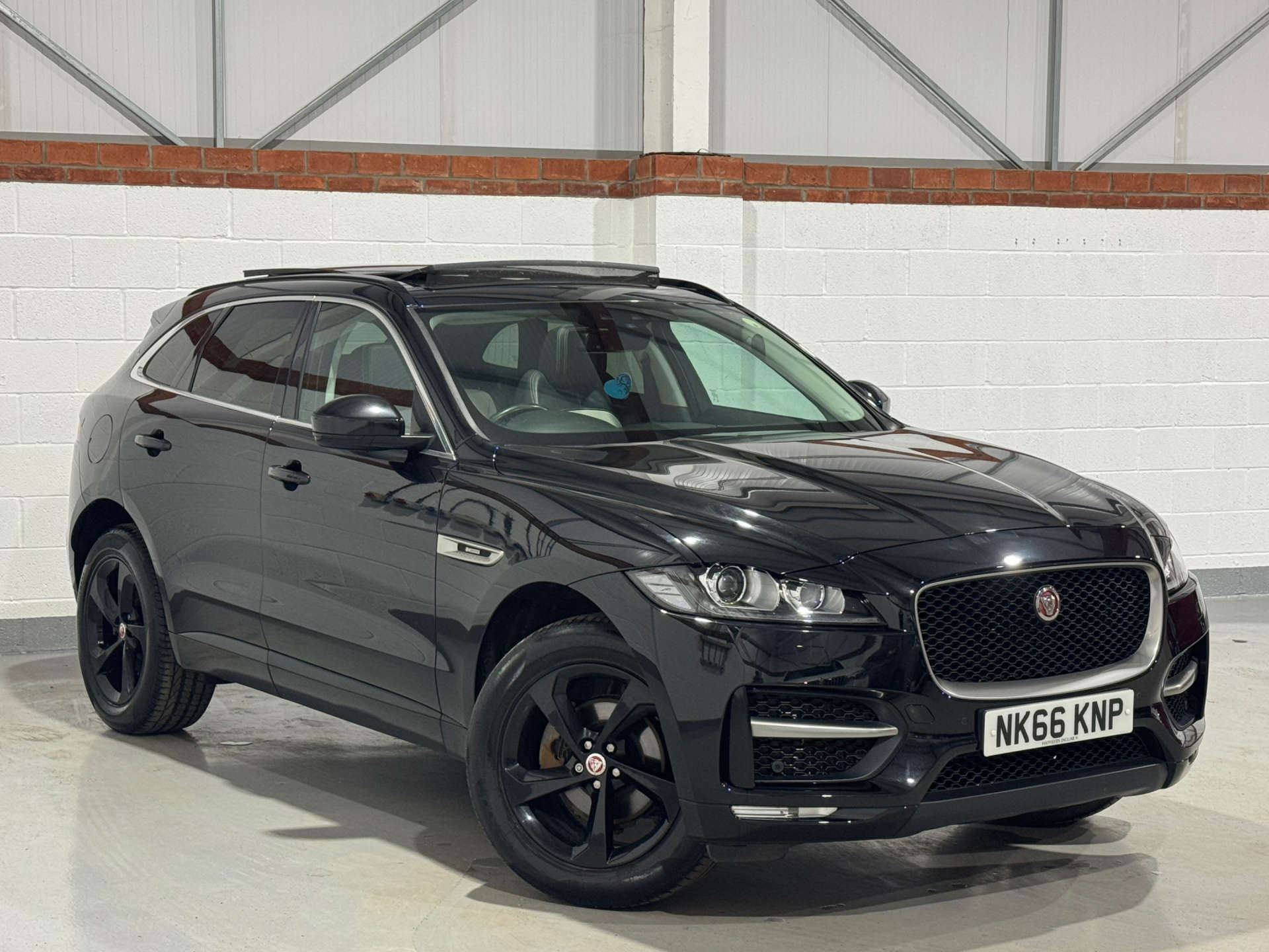 2016 Jaguar F-Pace