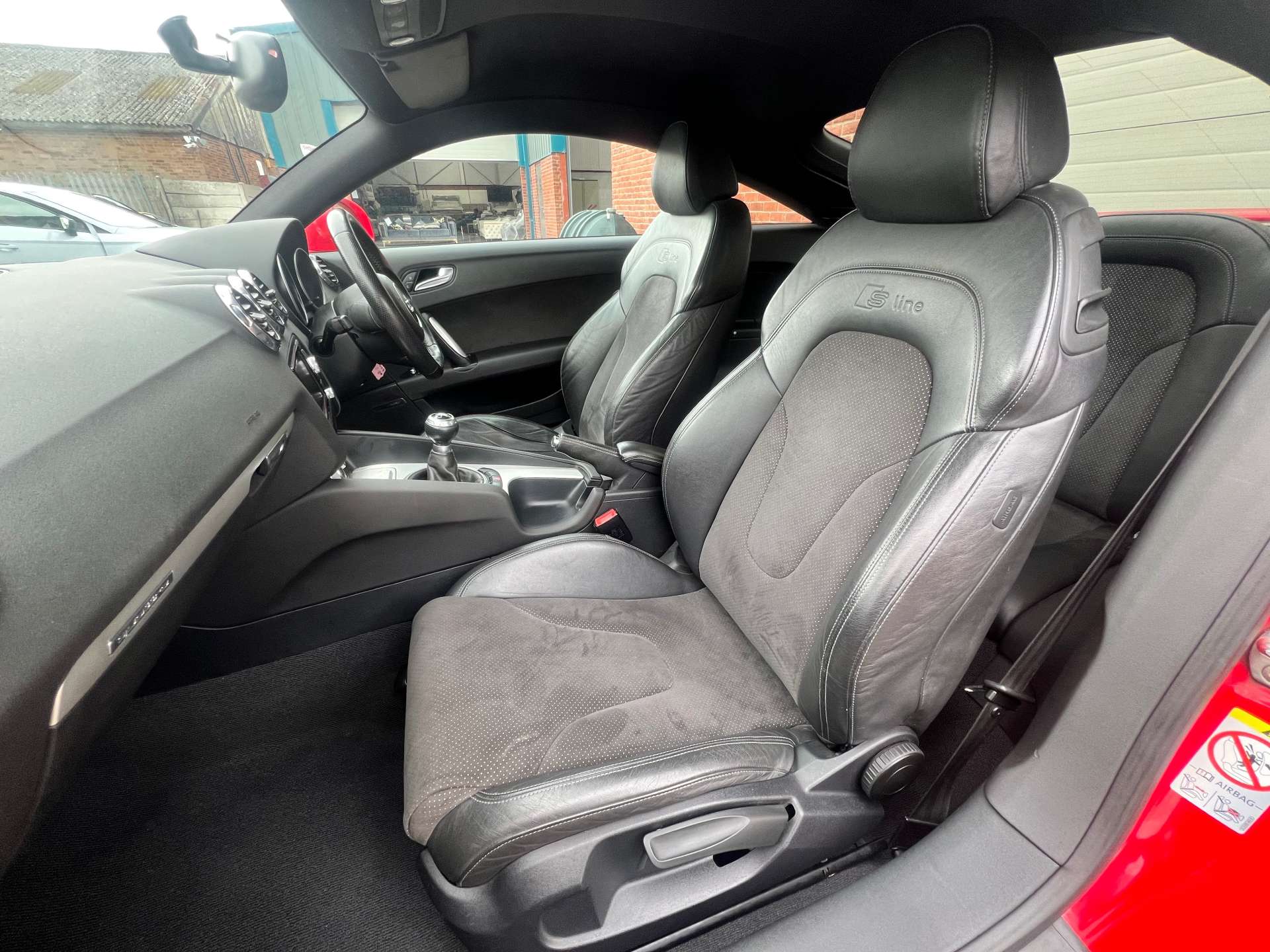 Audi TT 2.0 TT Black Edition TDI Quattro 4WD 3dr #17
