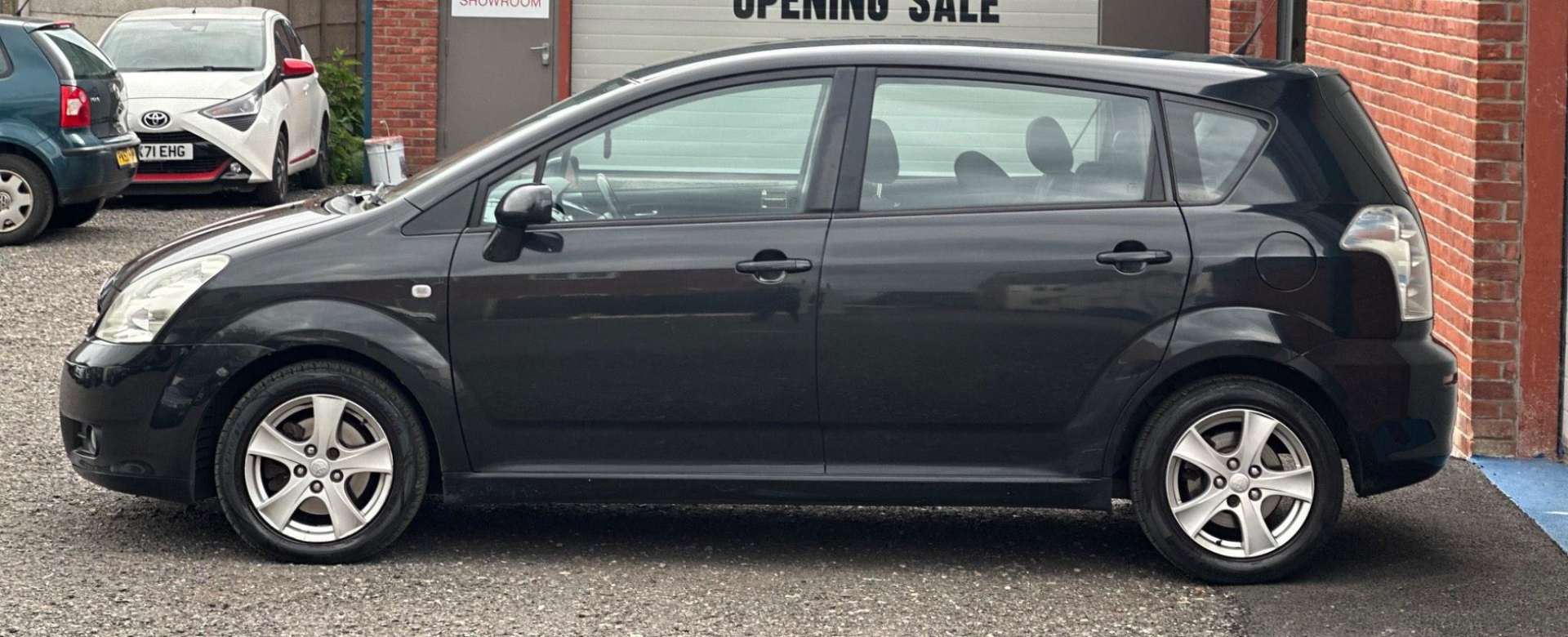 Toyota Corolla Verso 2.2 D-4D T3 5dr #10