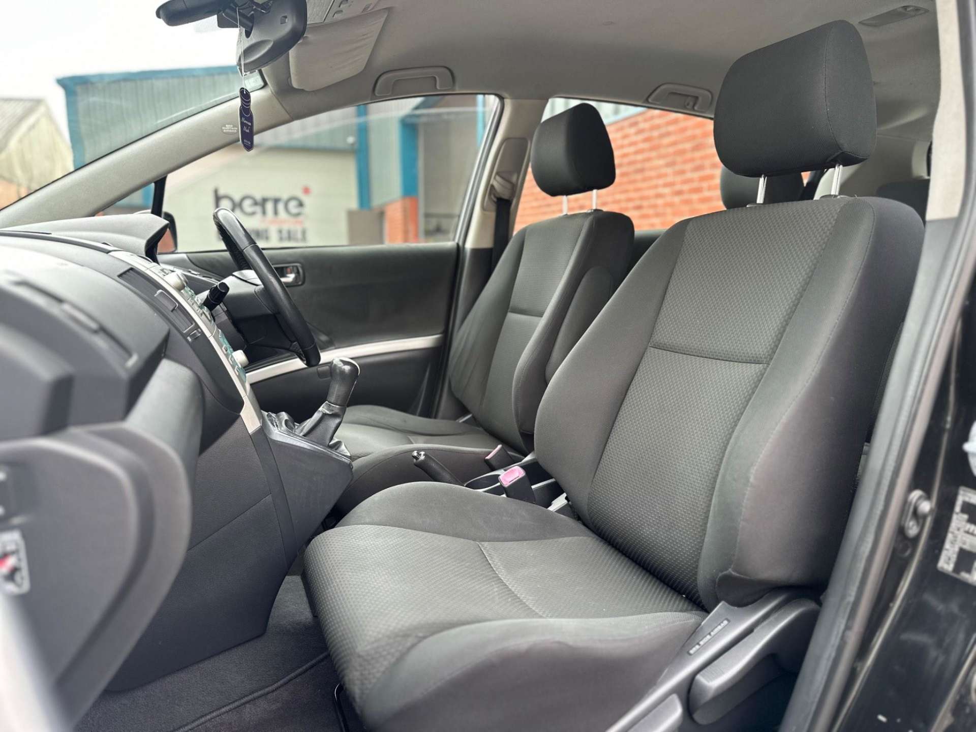 Toyota Corolla Verso 2.2 D-4D T3 5dr #23