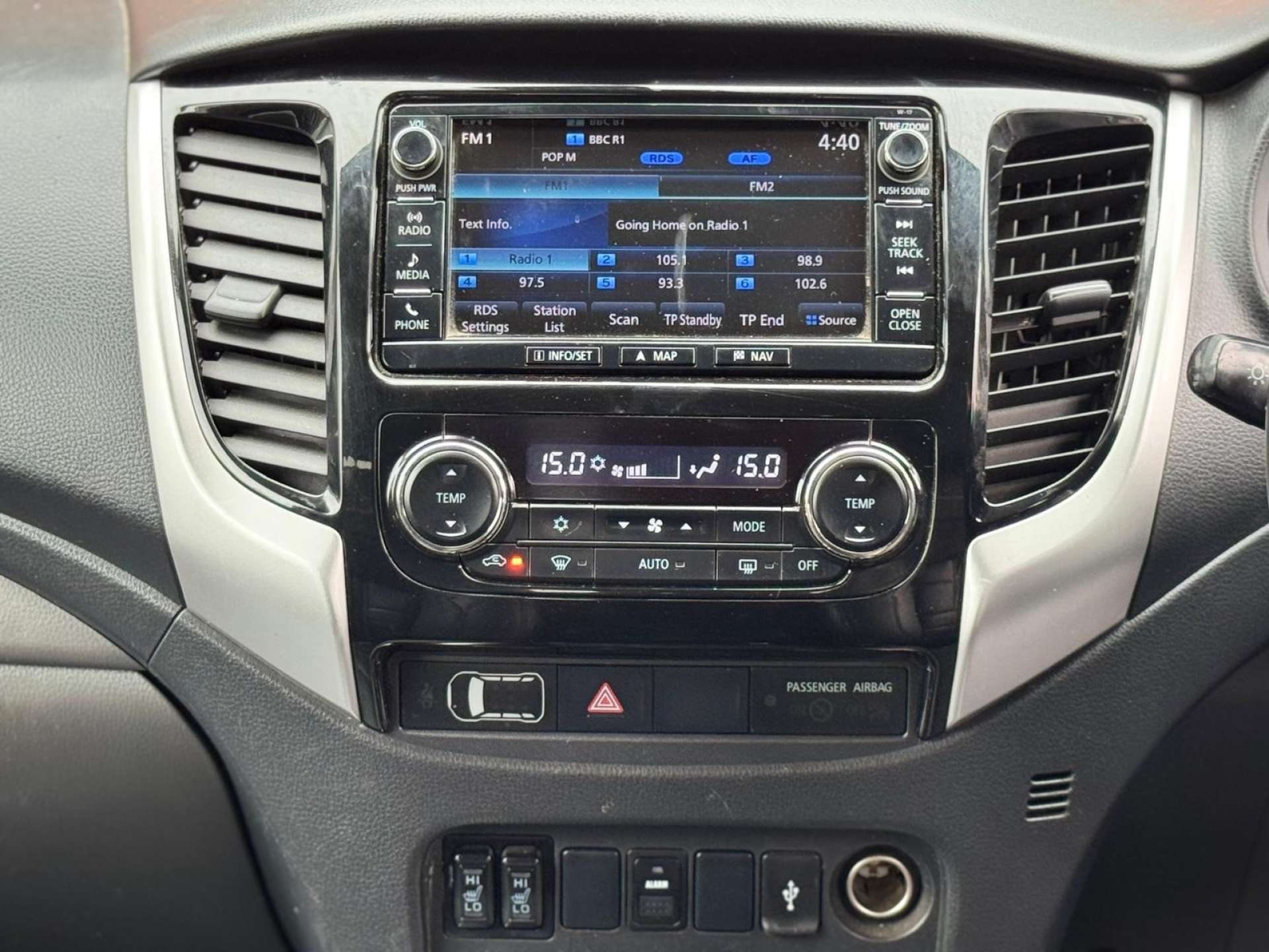 Mitsubishi L200 2.4 L200 Barbarian DI-D Auto 4WD #15