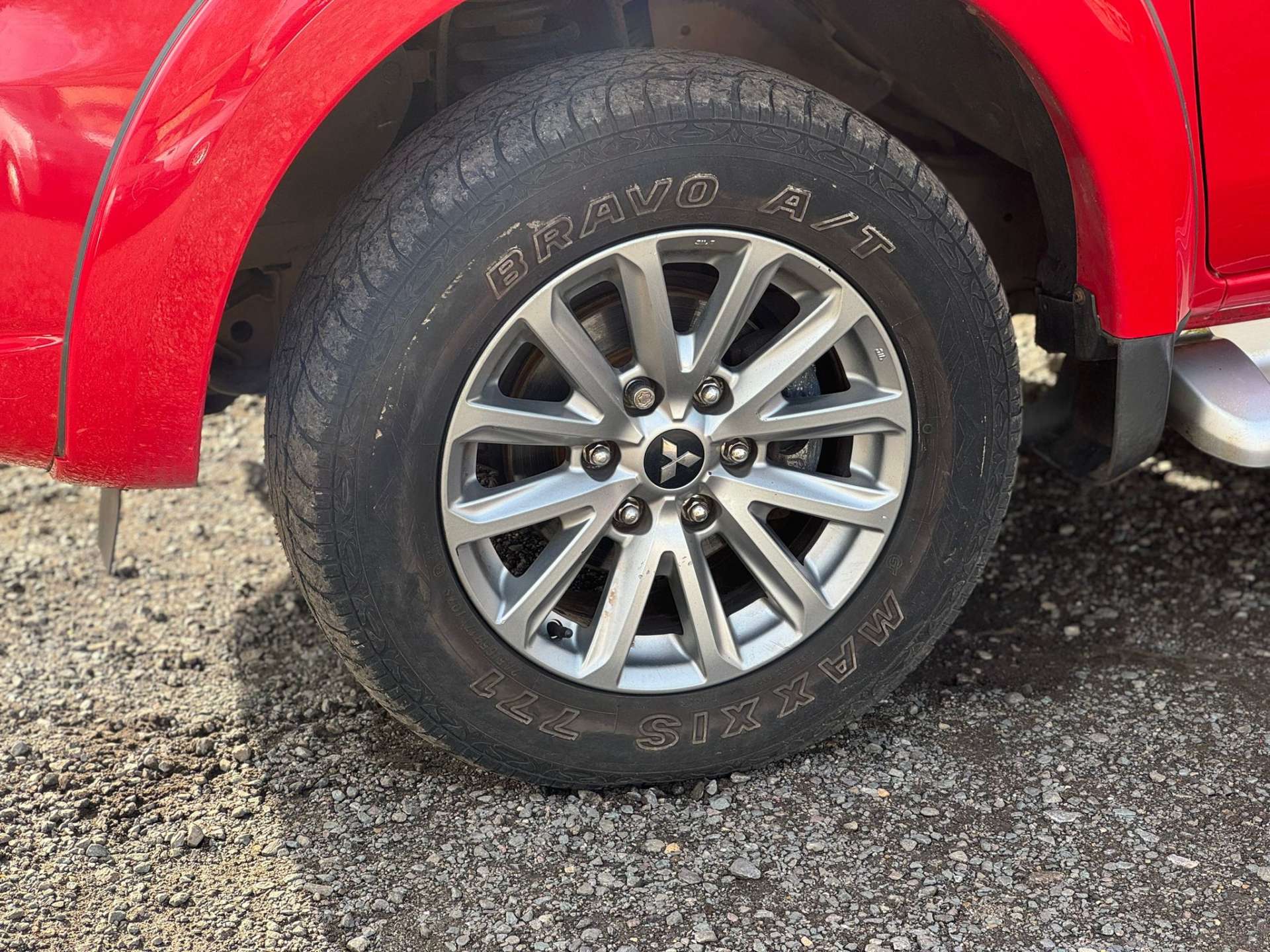 Mitsubishi L200 2.4 L200 Barbarian DI-D Auto 4WD #23