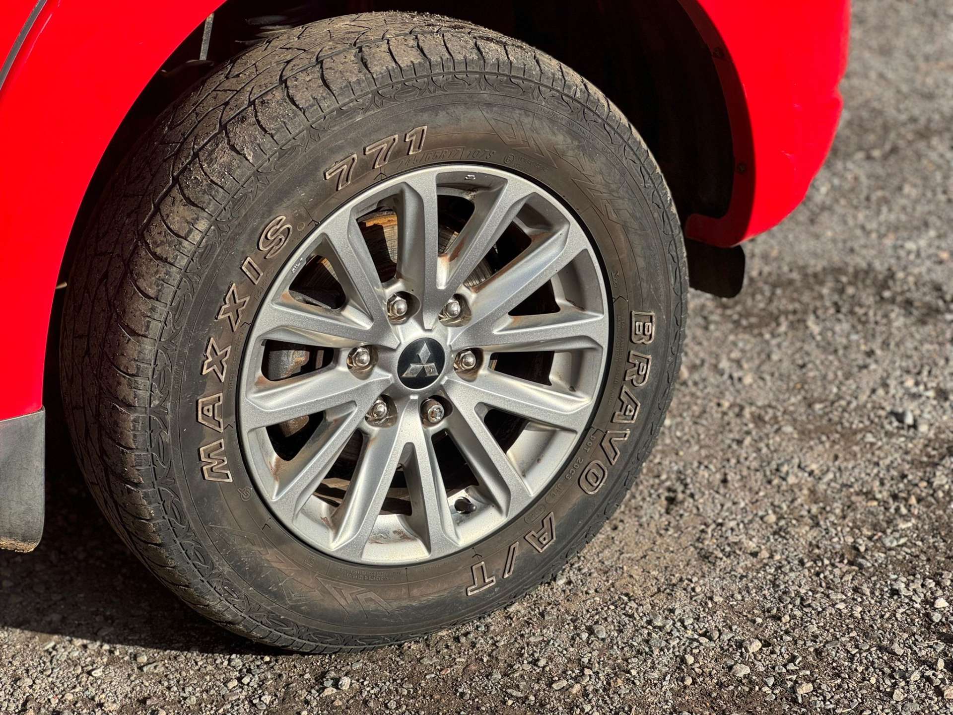 Mitsubishi L200 2.4 L200 Barbarian DI-D Auto 4WD #24