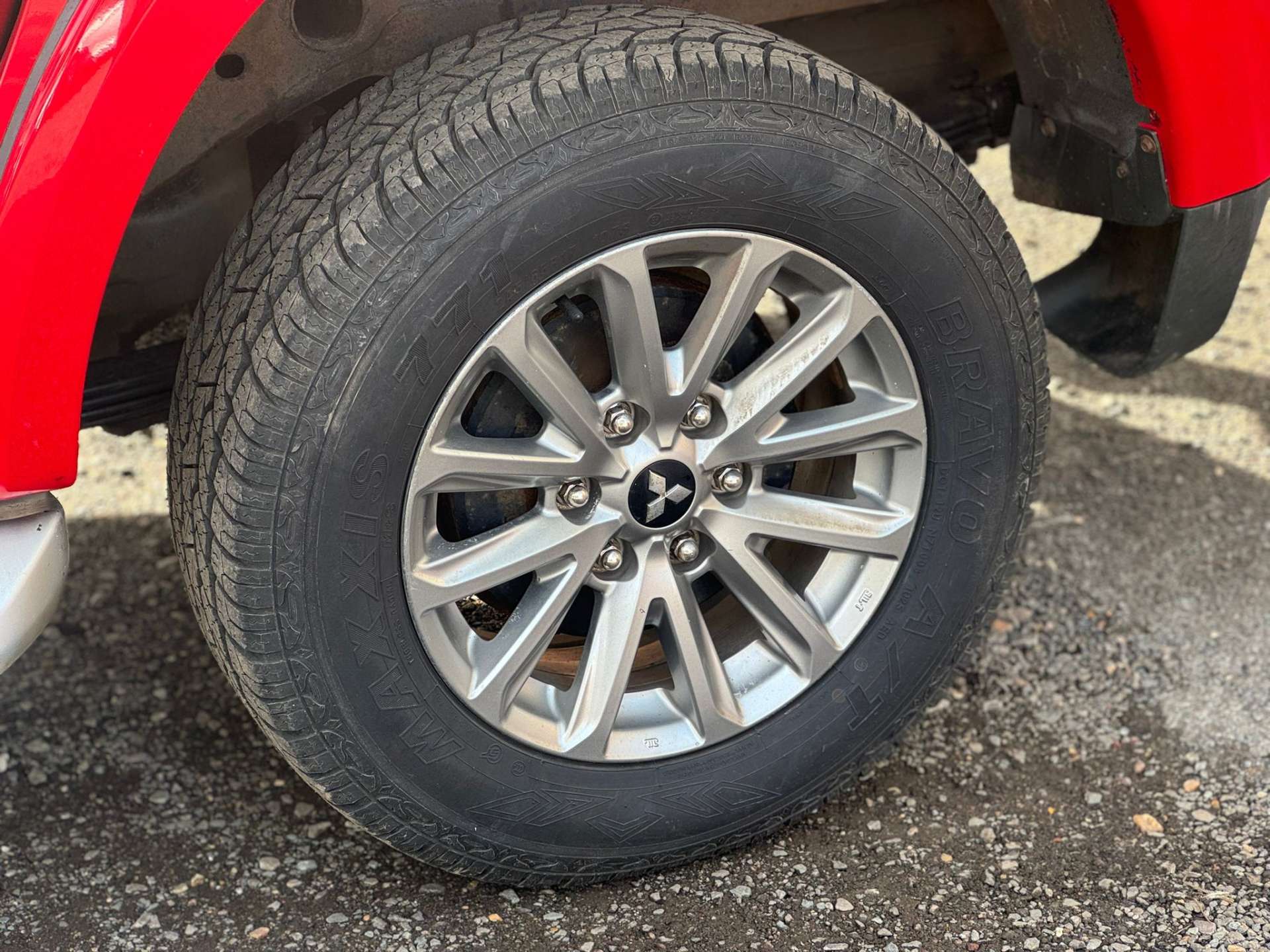 Mitsubishi L200 2.4 L200 Barbarian DI-D Auto 4WD #25