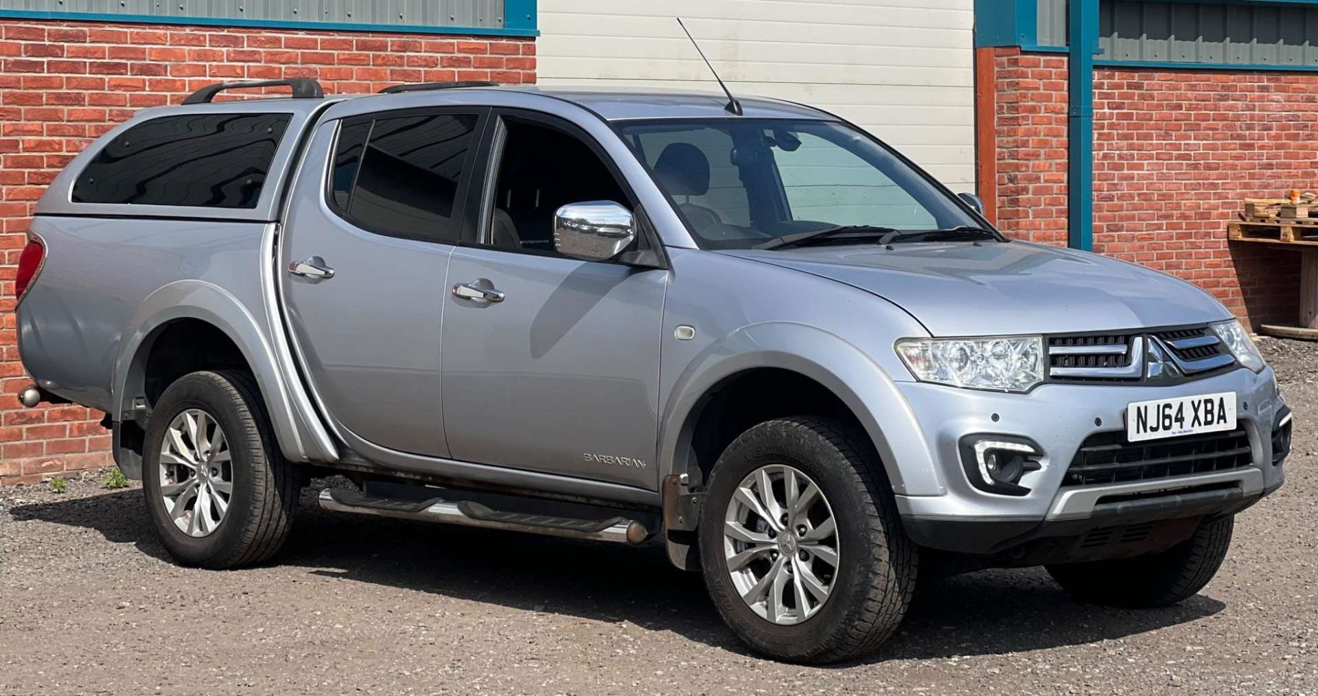Mitsubishi L200 2.5 DI-D Barbarian Auto 4WD Euro 5 4dr (LB) #4