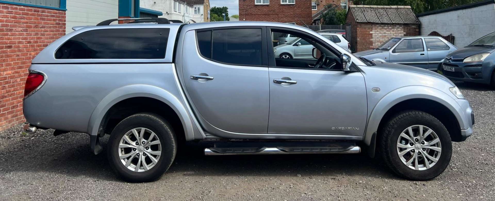 Mitsubishi L200 2.5 DI-D Barbarian Auto 4WD Euro 5 4dr (LB) #6