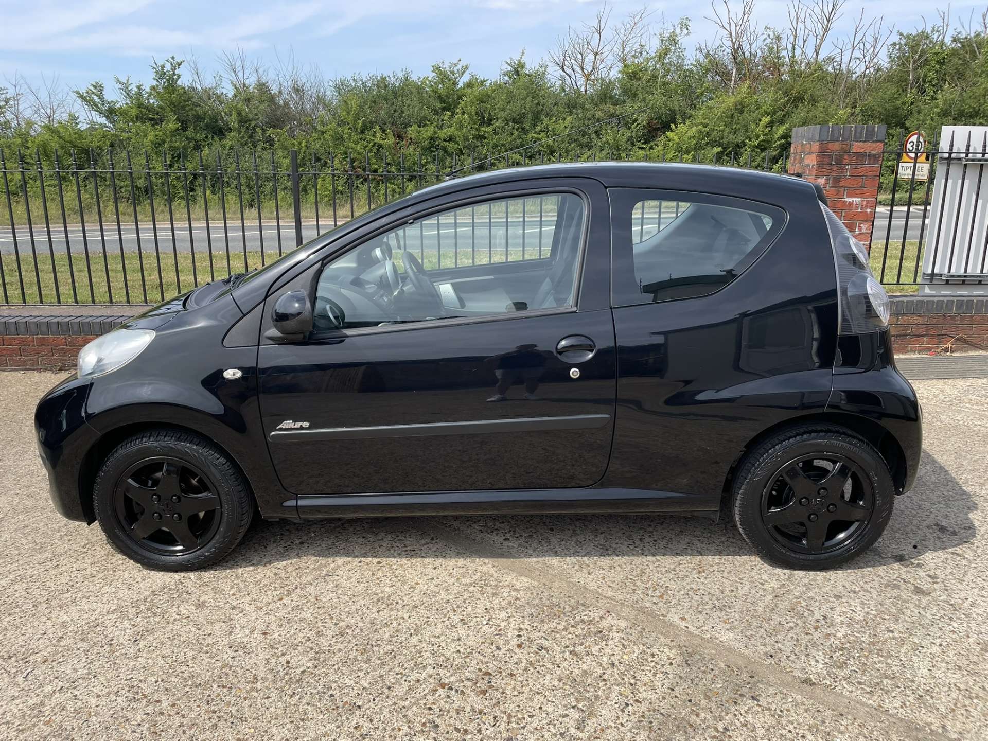 PEUGEOT 107 1.0 107 Allure 3dr #6