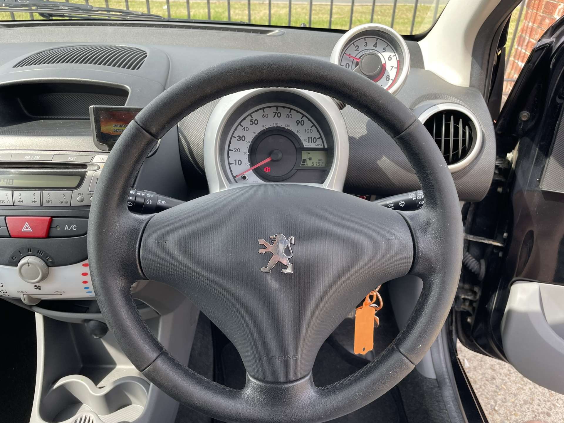 PEUGEOT 107 1.0 107 Allure 3dr #12