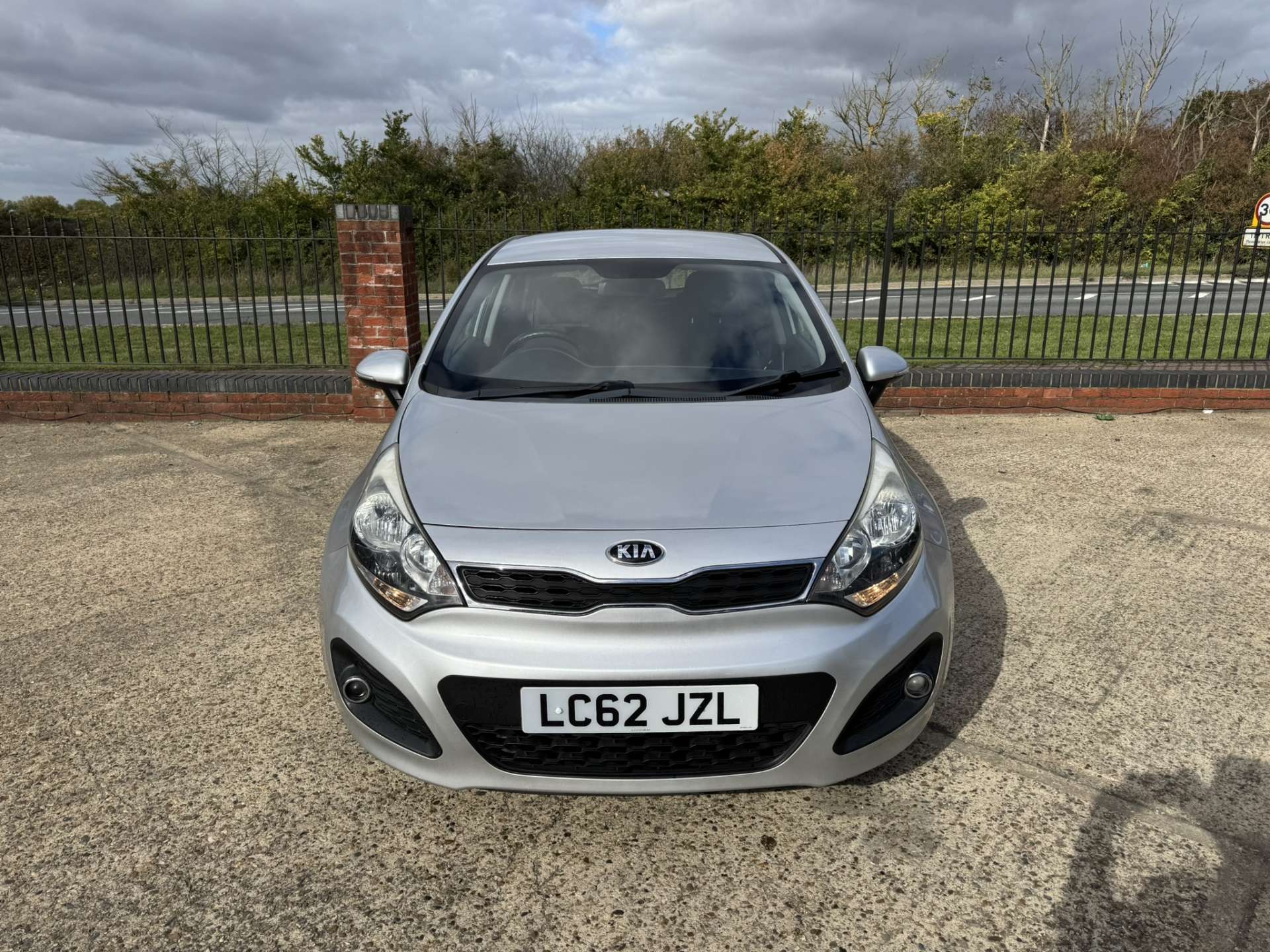 KIA RIO 1.2 Rio 2 5dr #4