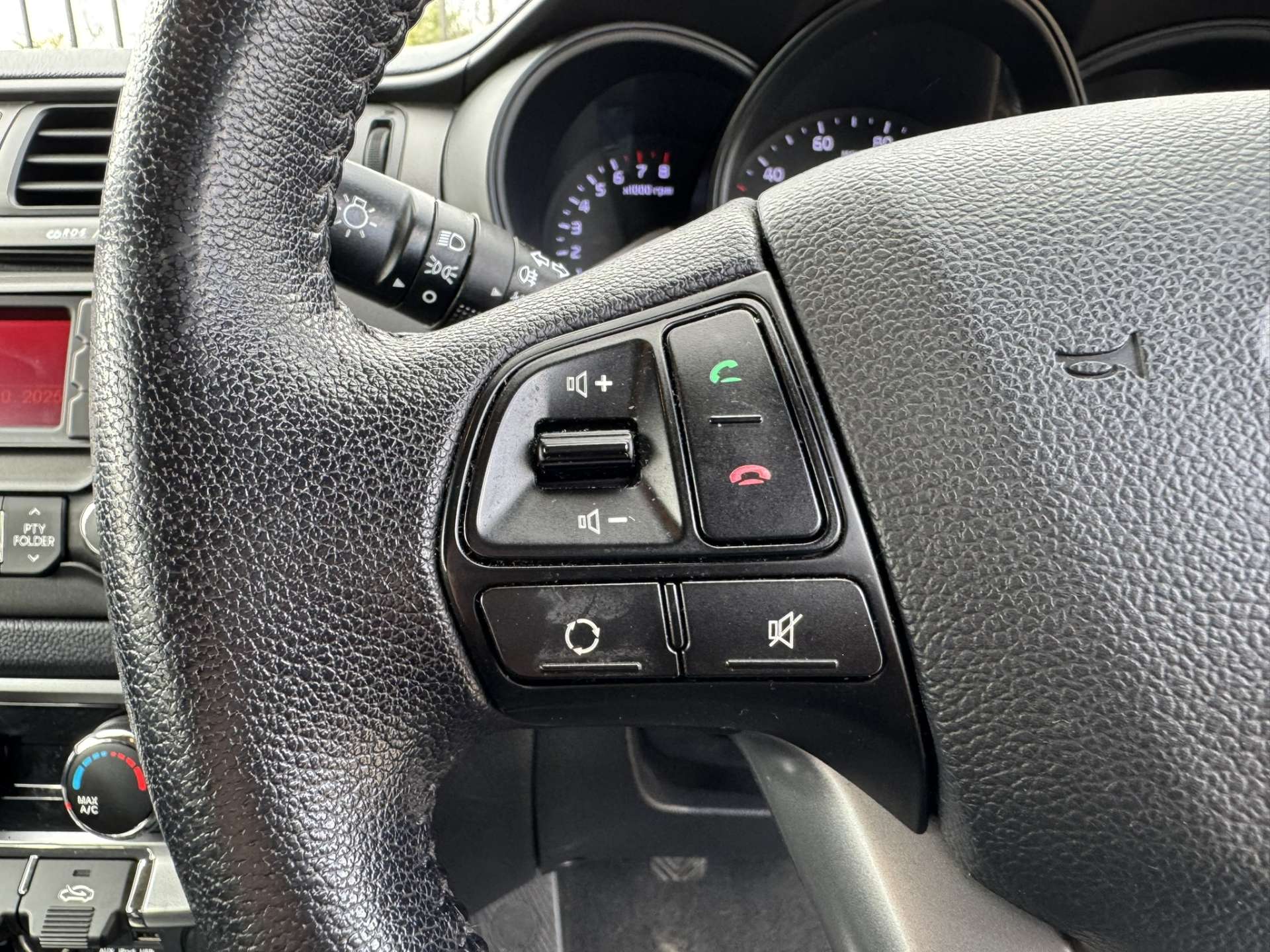 KIA RIO 1.2 Rio 2 5dr #12