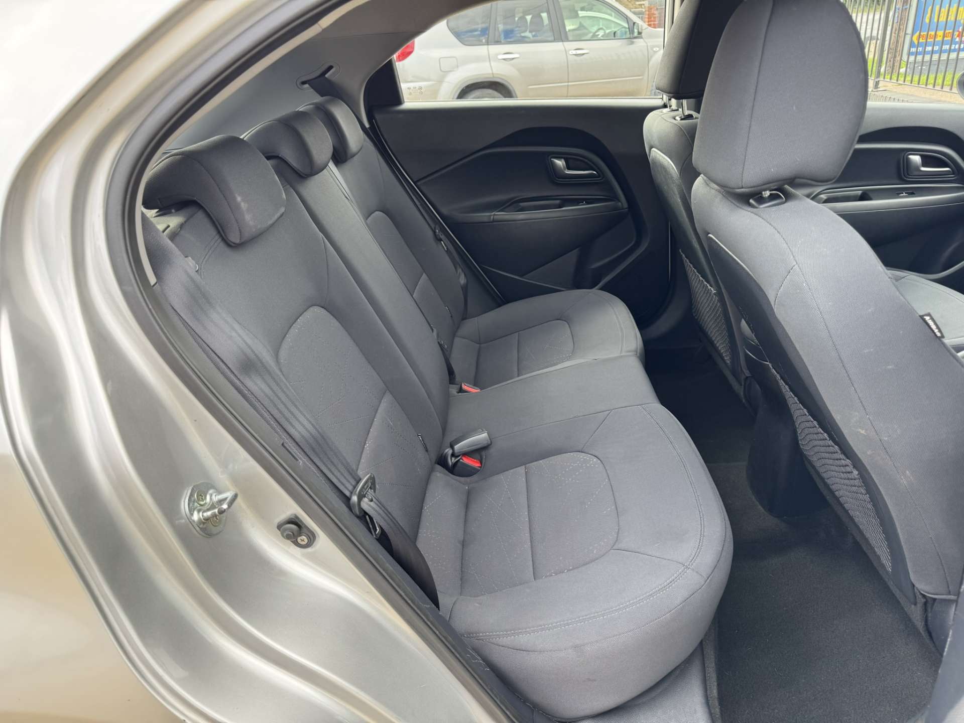 KIA RIO 1.2 Rio 2 5dr #16