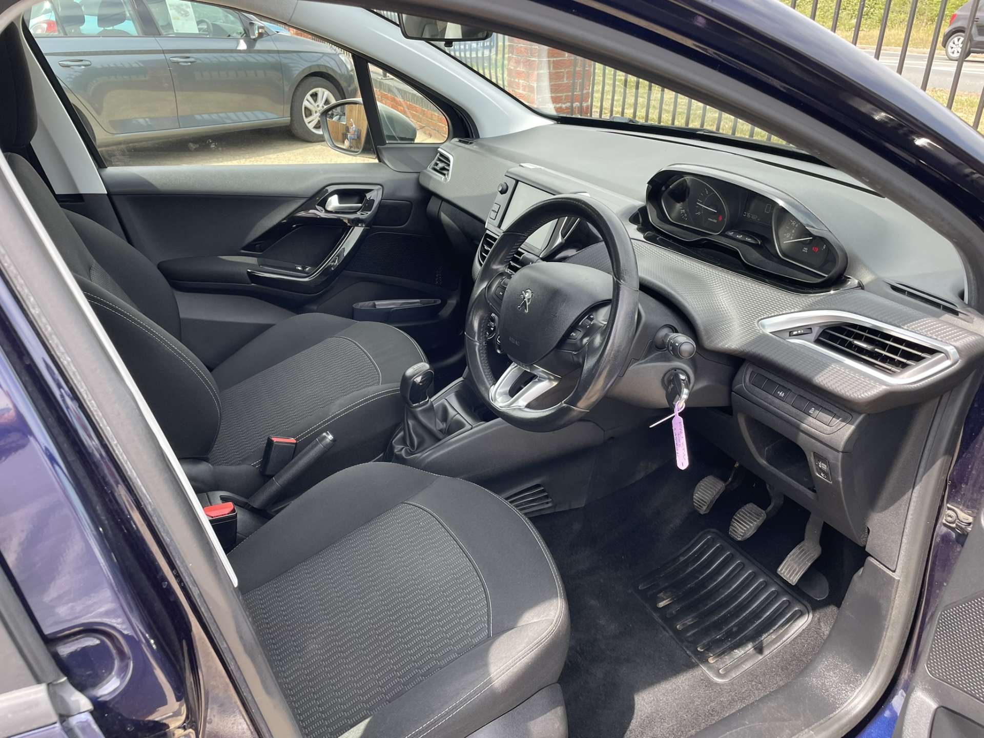 PEUGEOT 208 1.2 208 Active 5dr