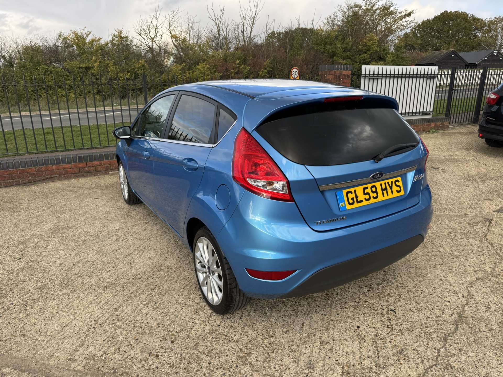 FORD FIESTA 1.4 Fiesta Titanium Auto 5dr #3