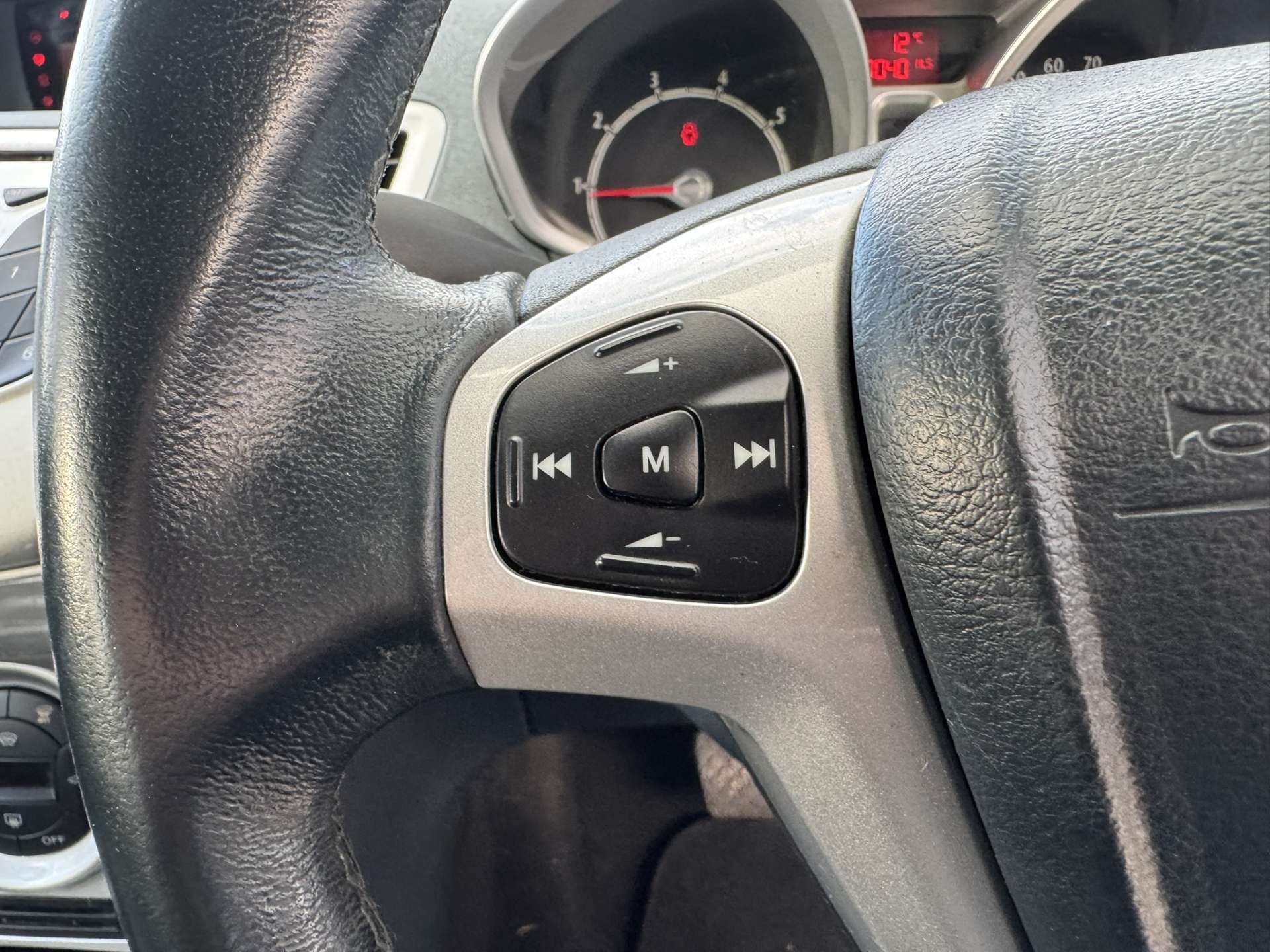 FORD FIESTA 1.4 Fiesta Titanium Auto 5dr #13