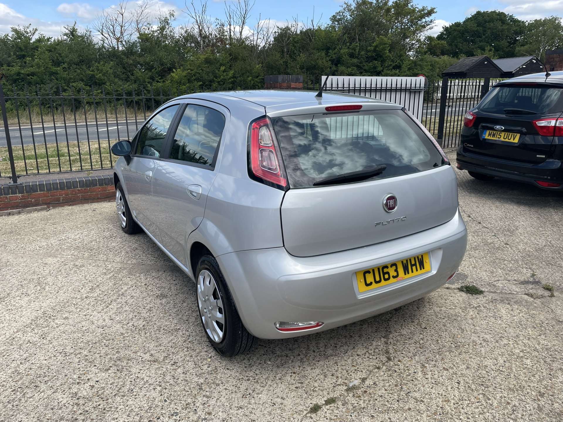 FIAT PUNTO 1.2 Punto POP 5dr #3