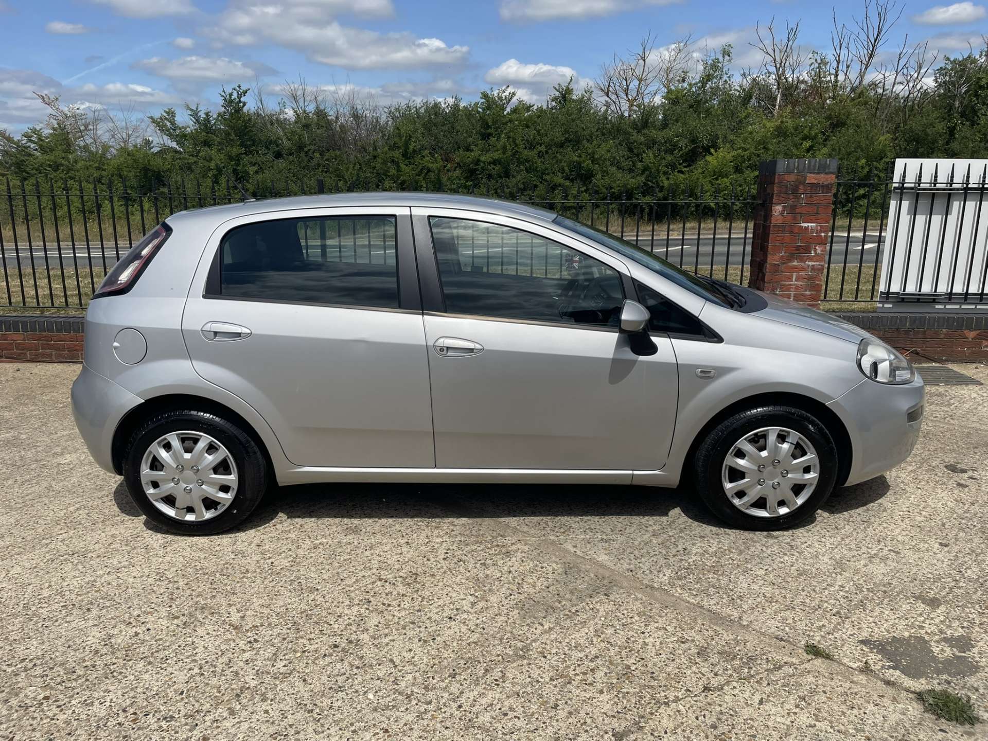 FIAT PUNTO 1.2 Punto POP 5dr #9