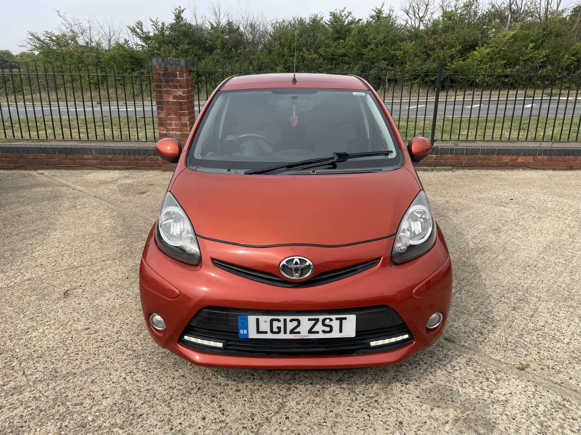 TOYOTA AYGO 1.0 Aygo VVT-i Fire AC 5dr #4