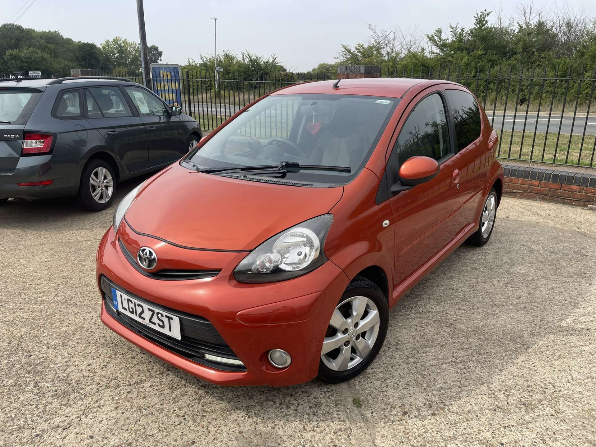 TOYOTA AYGO 1.0 Aygo VVT-i Fire AC 5dr #5
