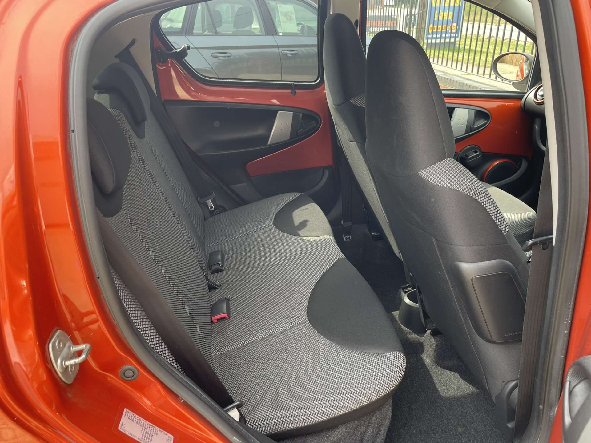 TOYOTA AYGO 1.0 Aygo VVT-i Fire AC 5dr #13