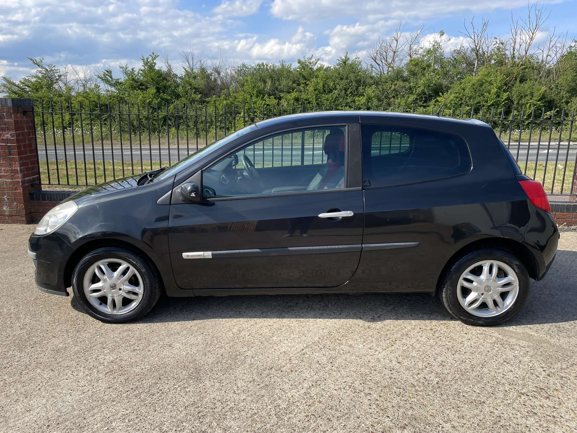 RENAULT CLIO 1.1 Clio Rip Curl 16v 3dr #6