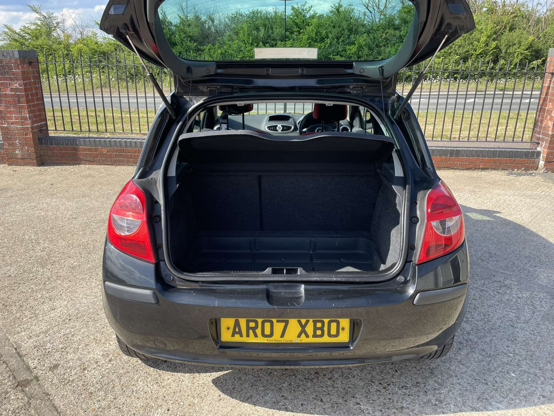 RENAULT CLIO 1.1 Clio Rip Curl 16v 3dr #15