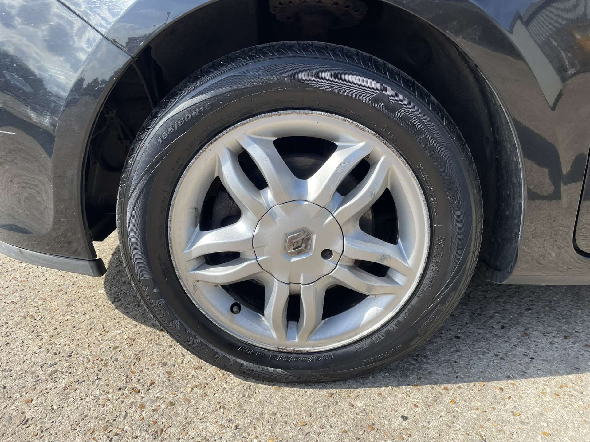 RENAULT CLIO 1.1 Clio Rip Curl 16v 3dr #19