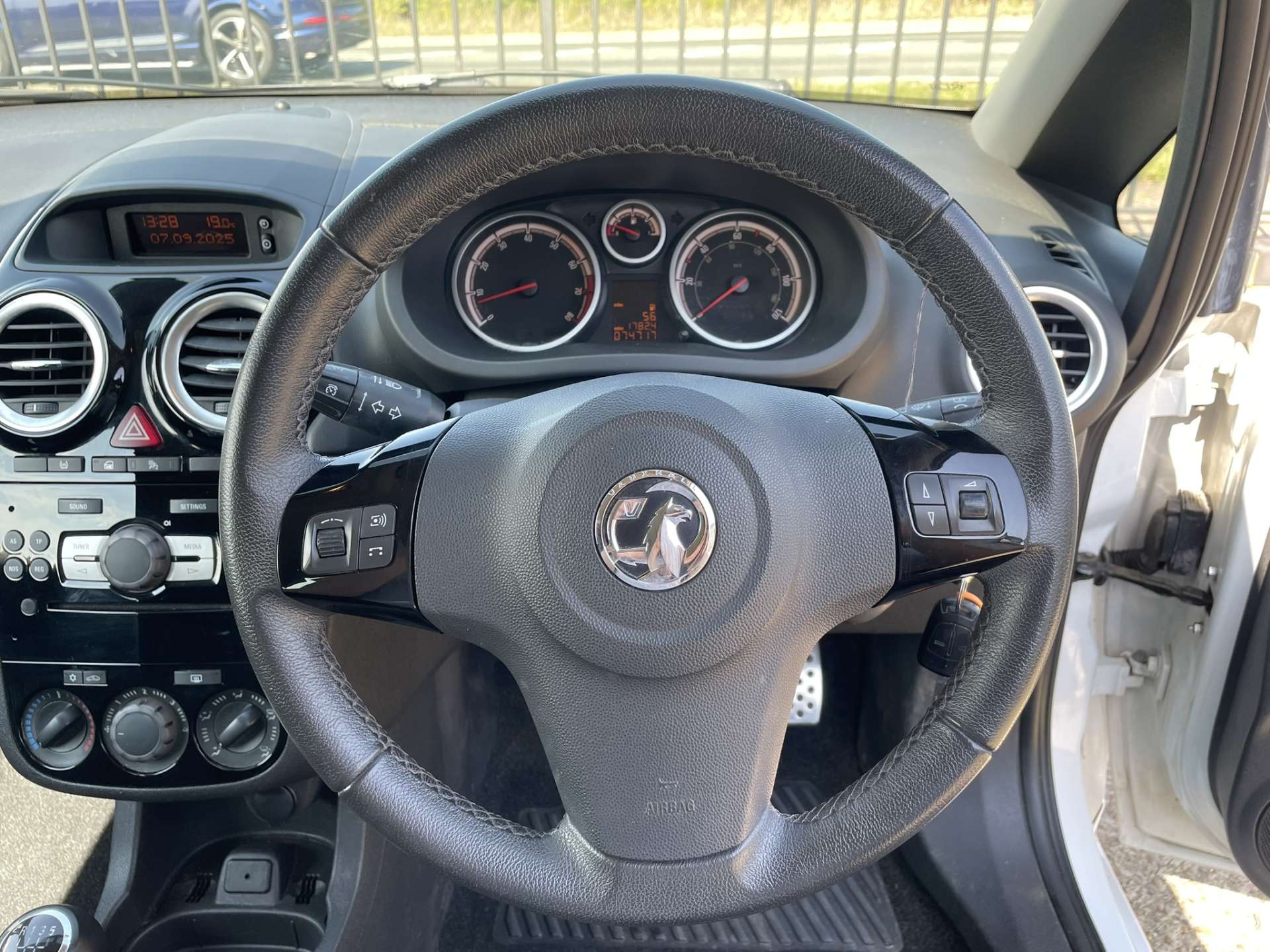 VAUXHALL CORSA 1.2 Corsa Limited Edition 3dr #12