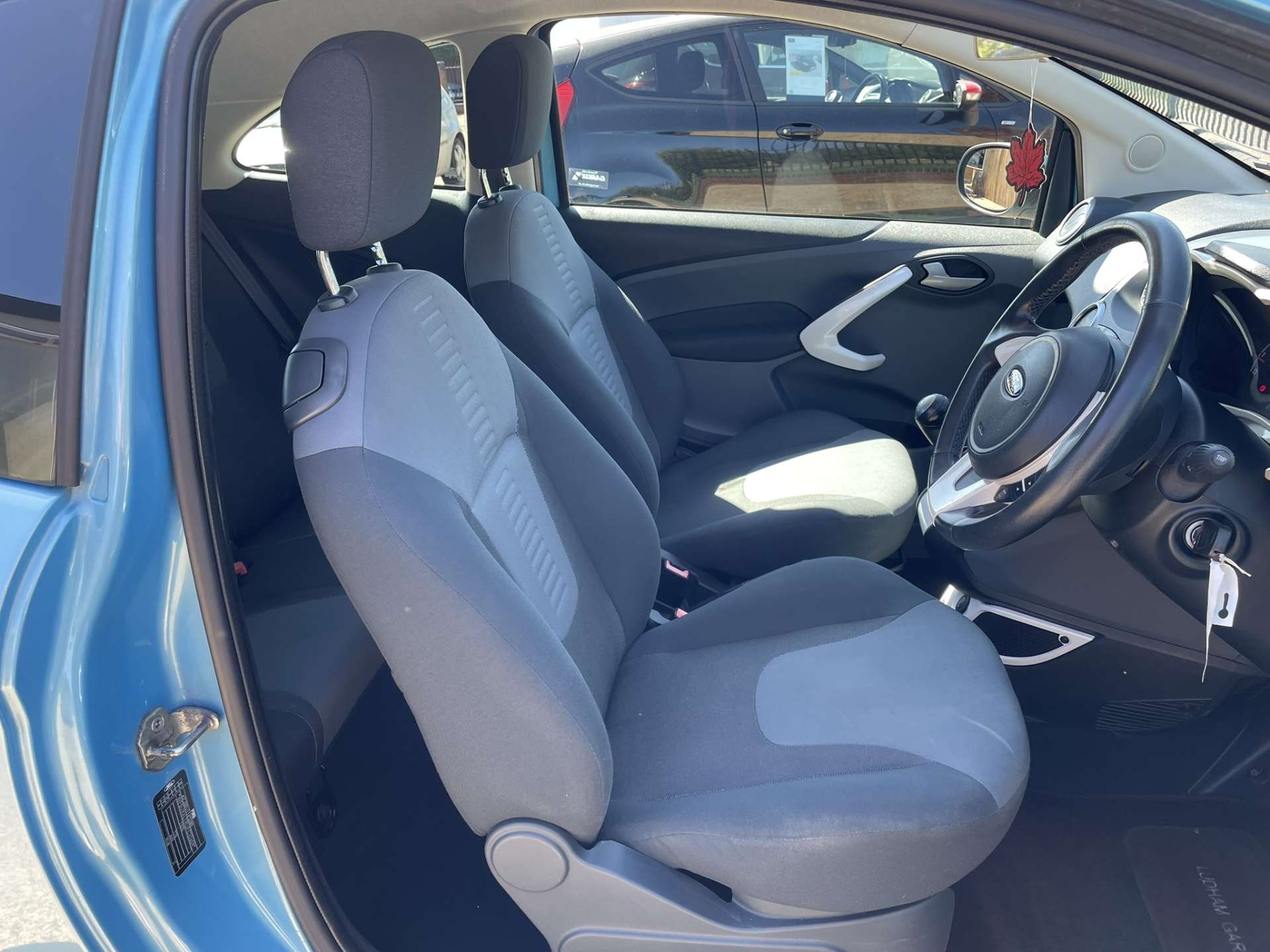 FORD KA 1.2 Ka Zetec 3dr #10