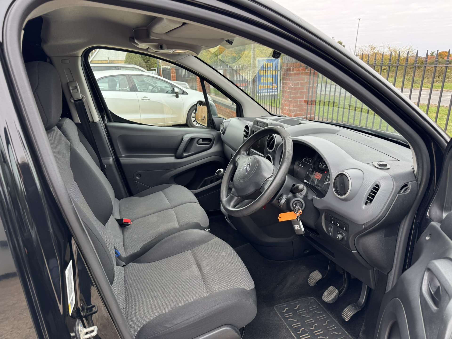 CITROEN BERLINGO 1.6 Berlingo 625 Enterprise Blue HDi  5dr #1