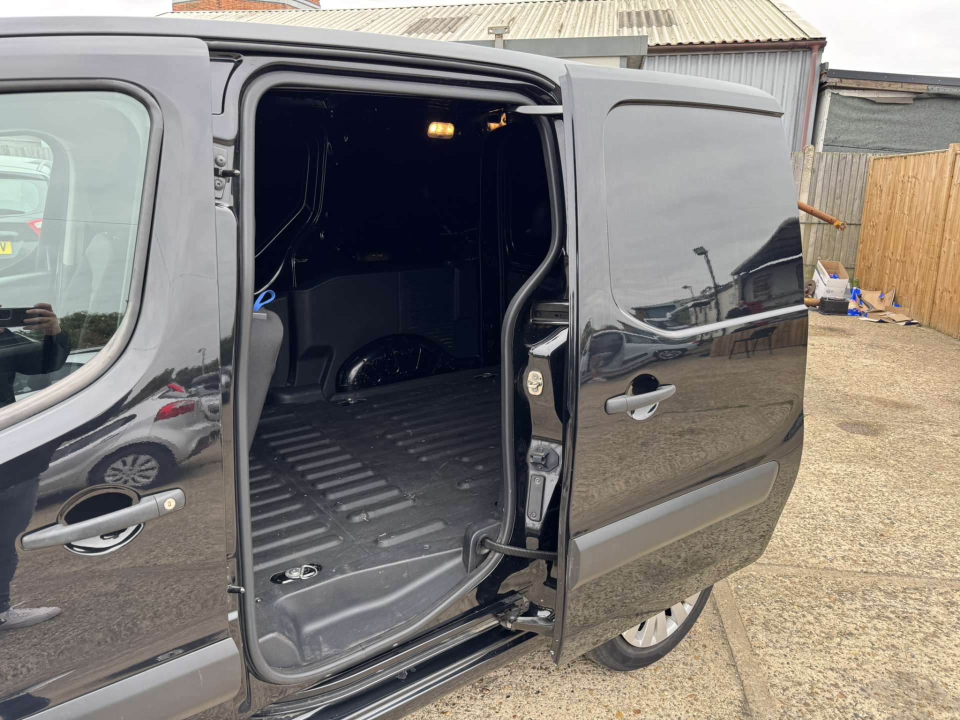 CITROEN BERLINGO 1.6 Berlingo 625 Enterprise Blue HDi  5dr #16