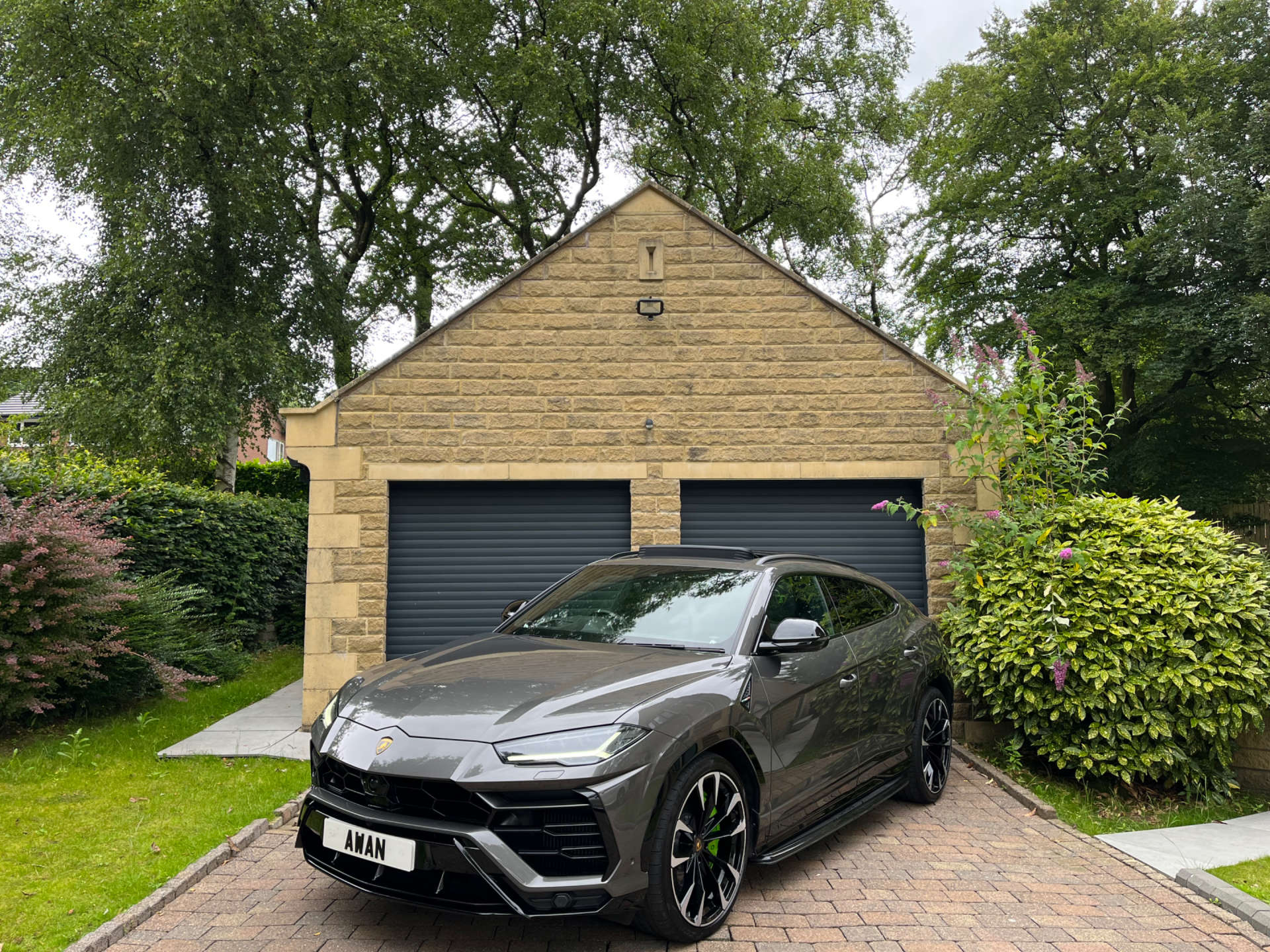 LAMBORGHINI URUS 4.0 Urus V8 Auto 4WD 5dr #1
