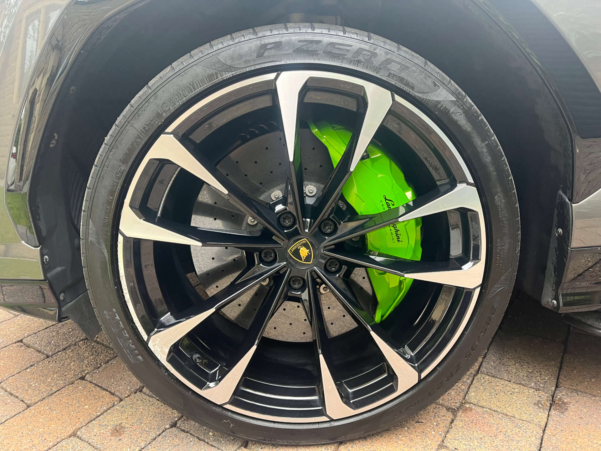 LAMBORGHINI URUS 4.0 Urus V8 Auto 4WD 5dr #6