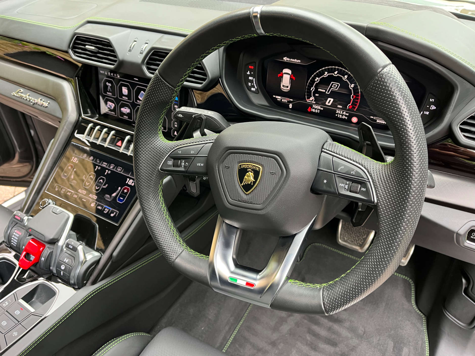 LAMBORGHINI URUS 4.0 Urus V8 Auto 4WD 5dr #11