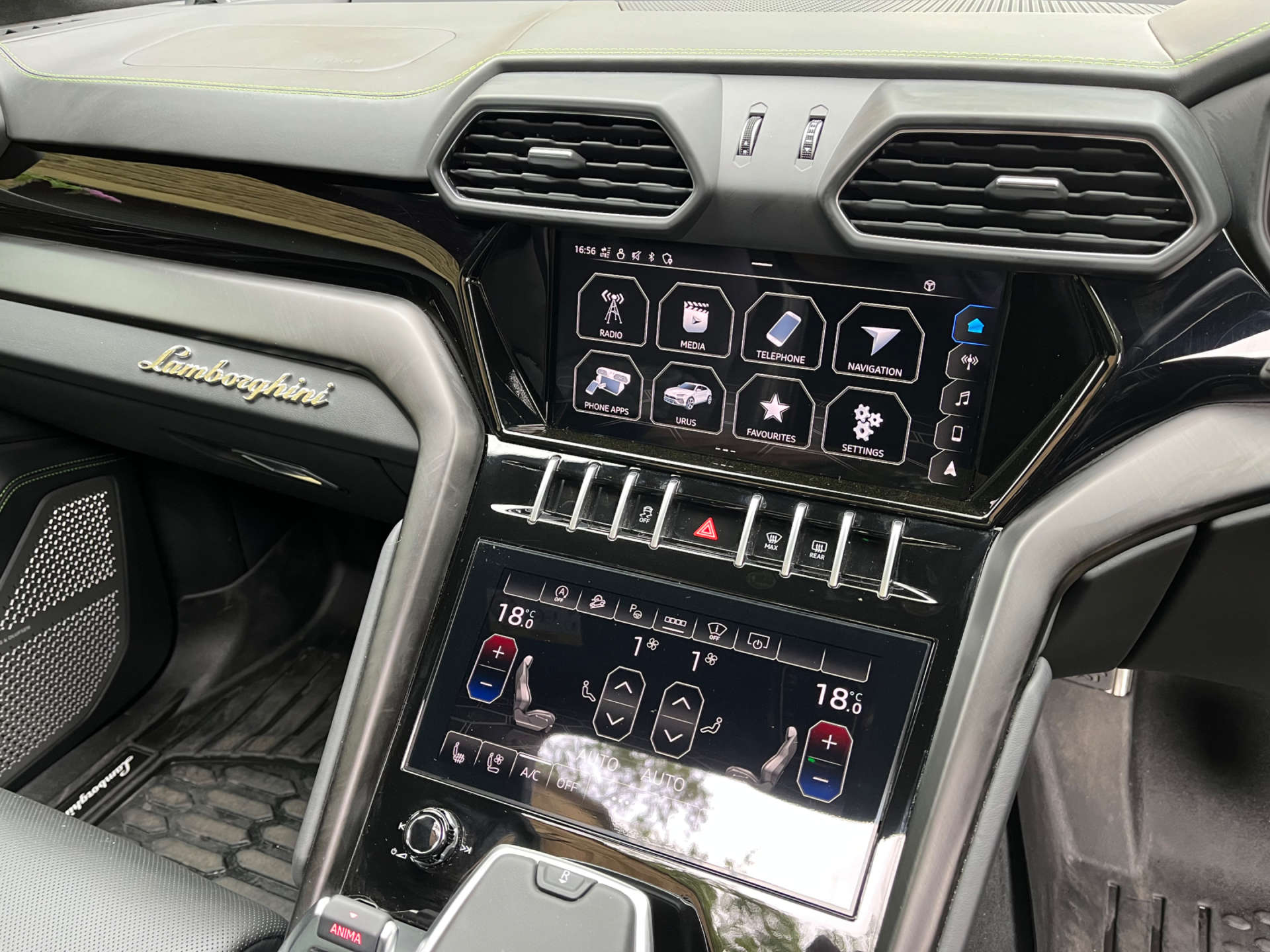 LAMBORGHINI URUS 4.0 Urus V8 Auto 4WD 5dr #14