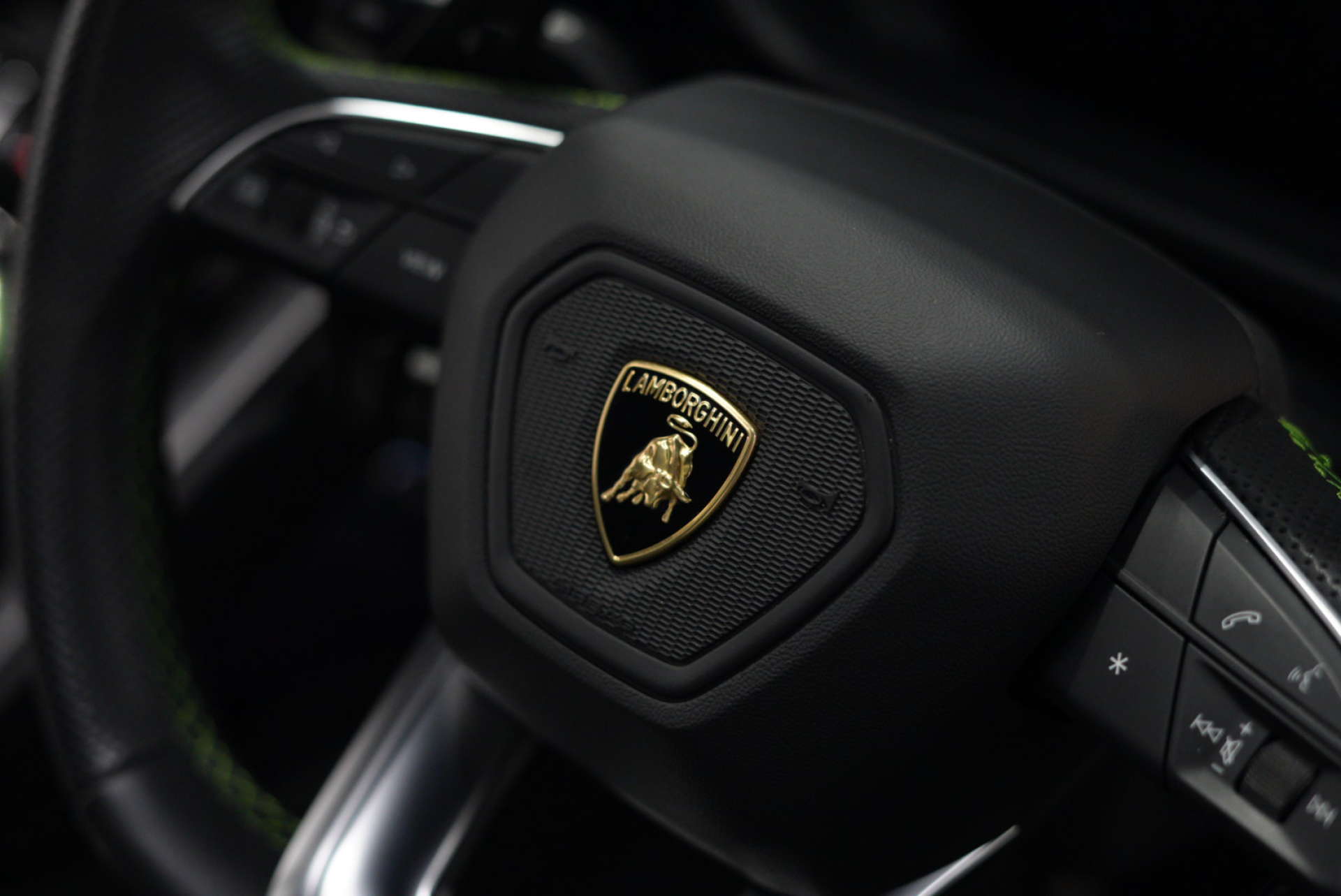 LAMBORGHINI URUS 4.0 Urus V8 Auto 4WD 5dr #14